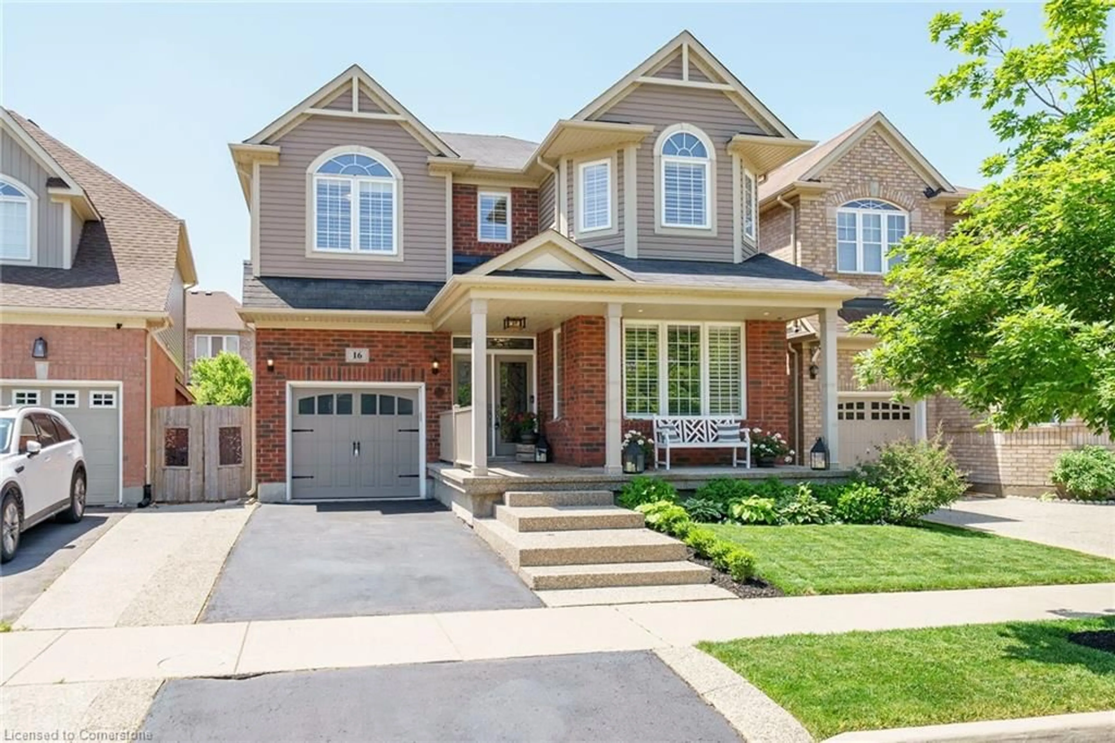 Home with brick exterior material, street for 16 Nanaimo Cres, Stoney Creek Ontario L8E 0C9