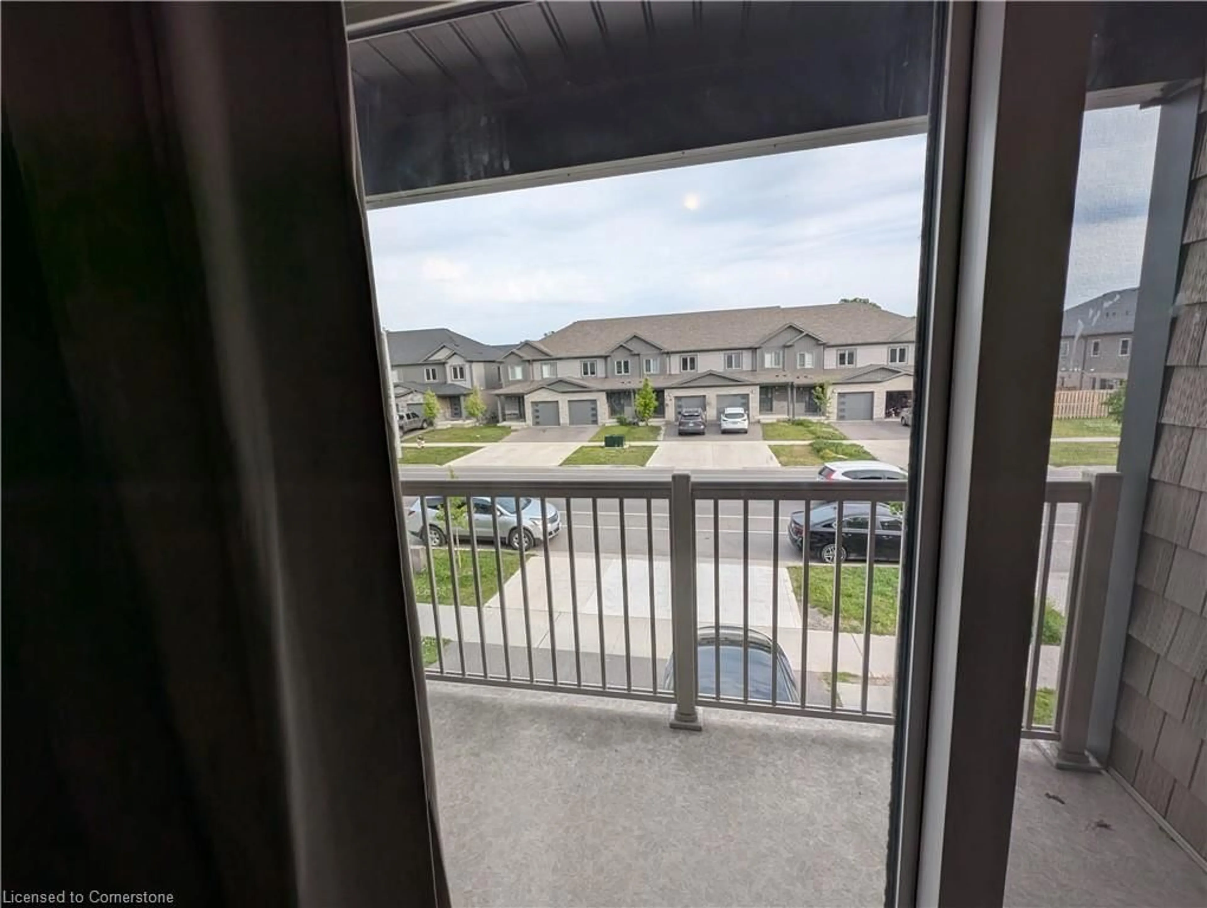 Unknown for 37 Munch Ave, Cambridge Ontario N1S 2A6