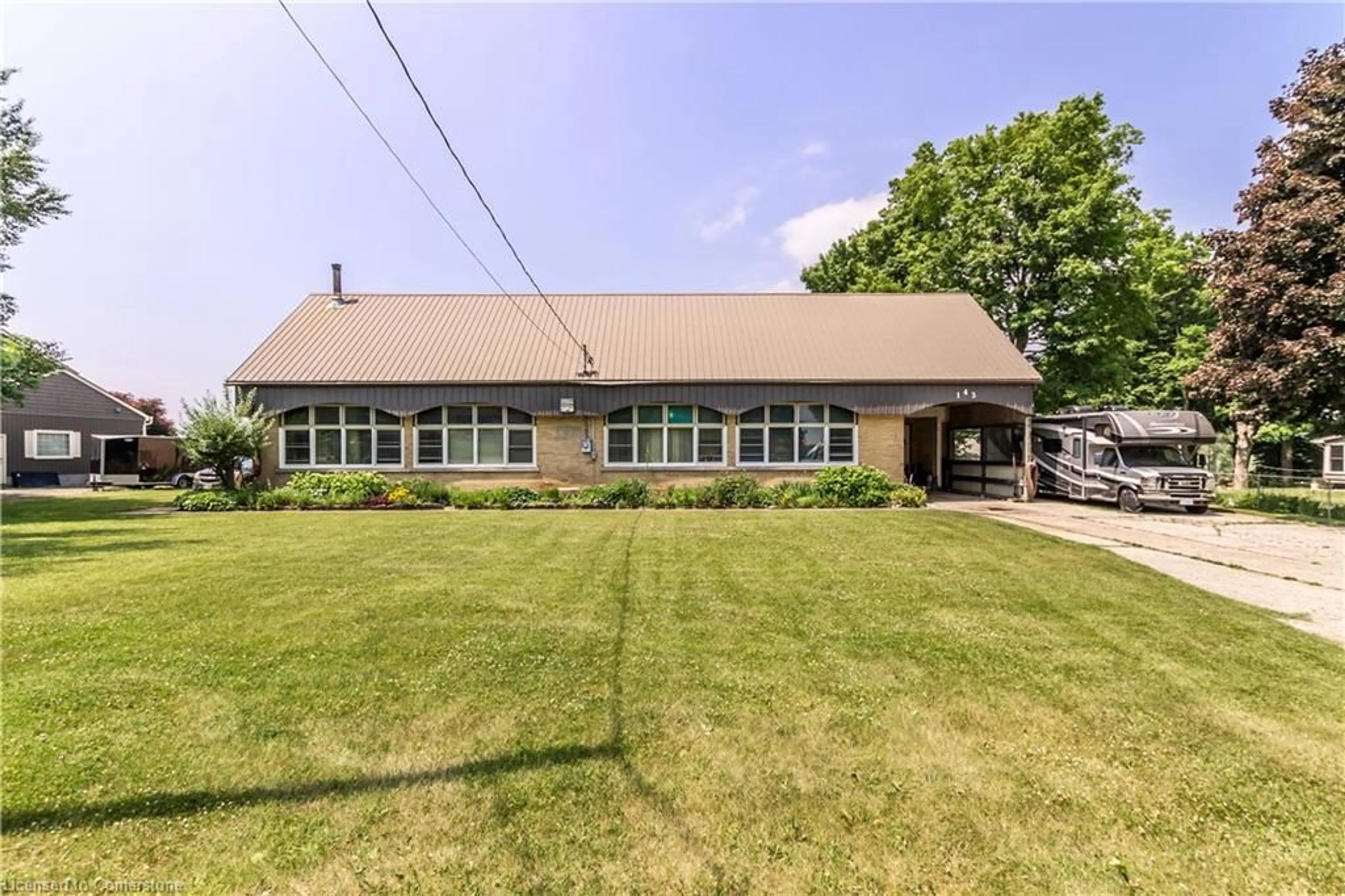 A pic from outside/outdoor area/front of a property/back of a property/a pic from drone, street for 143 Baird St, Bright Ontario N0J 1B0