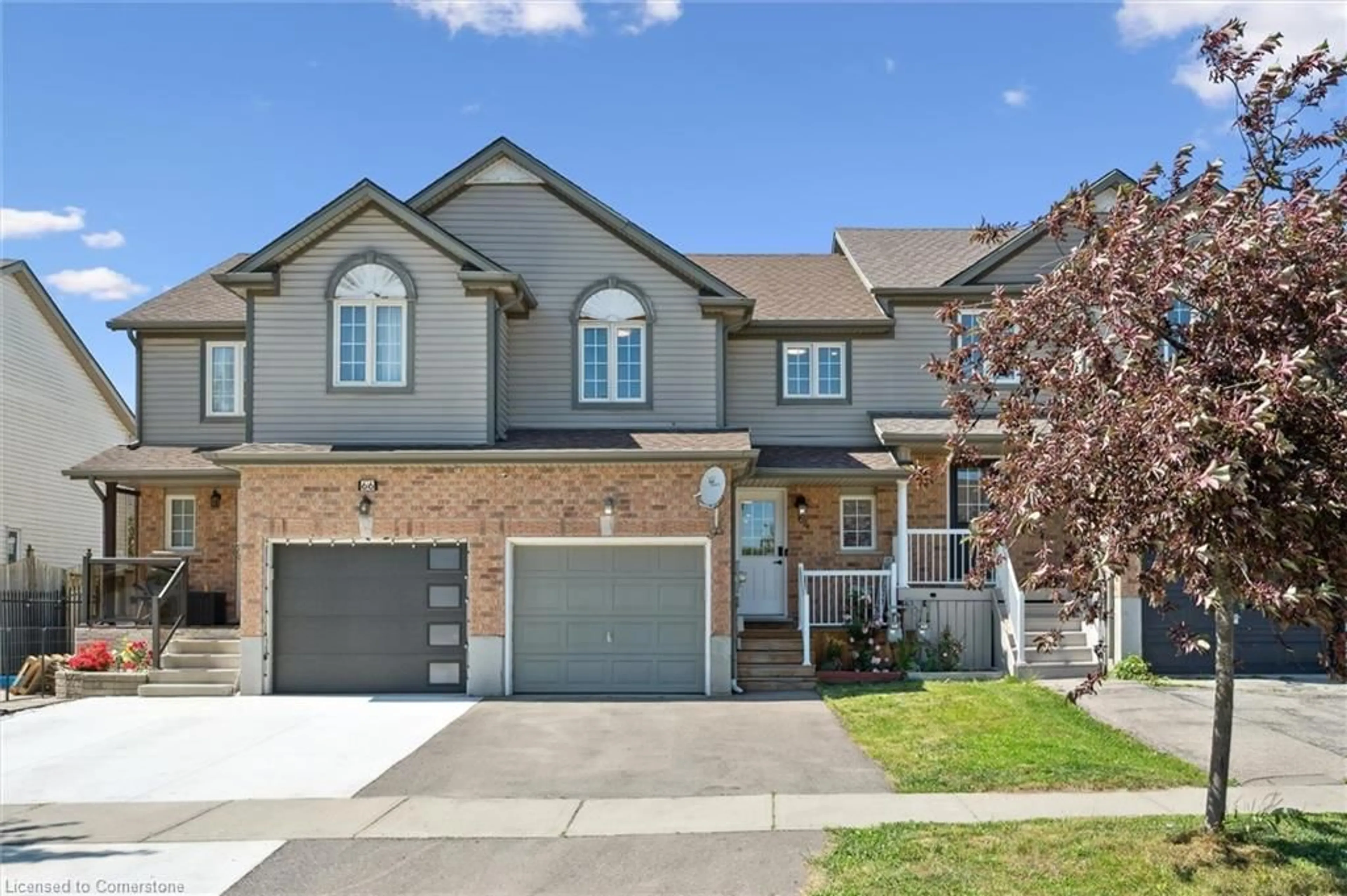 Home with brick exterior material, street for 64 Foxglove Cres, Kitchener Ontario N2E 3Y7