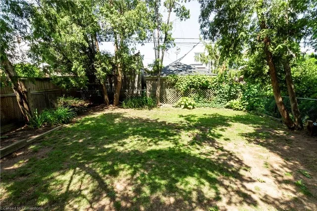 Additional image 8 of 42 Cameron Ave