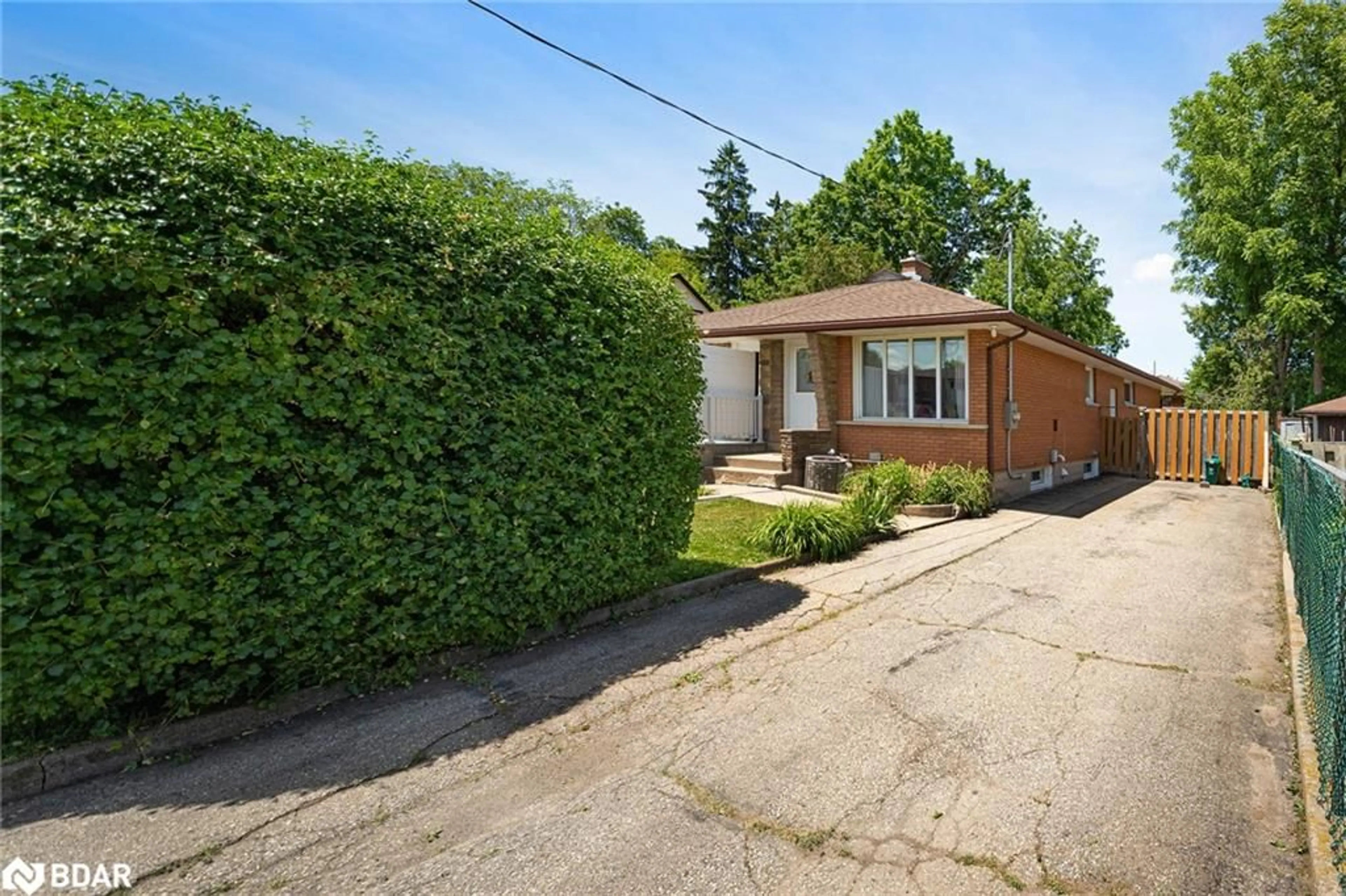 Unknown for 16 Linnwood Ave #A, Cambridge Ontario N1R 1V1