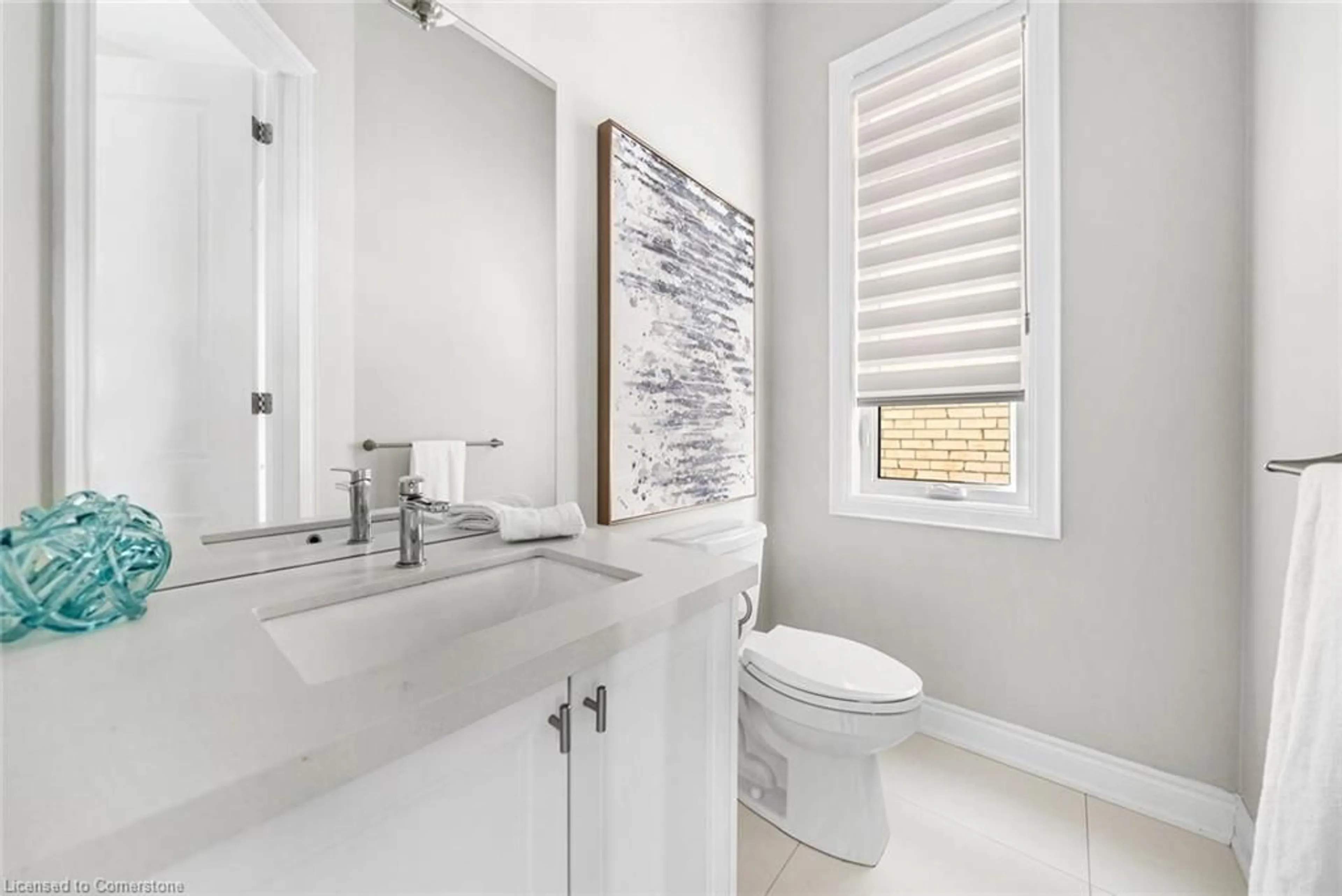 Contemporary bathroom, ceramic/tile floor for 114 Waterview Common, Oakville Ontario L6L 0E7