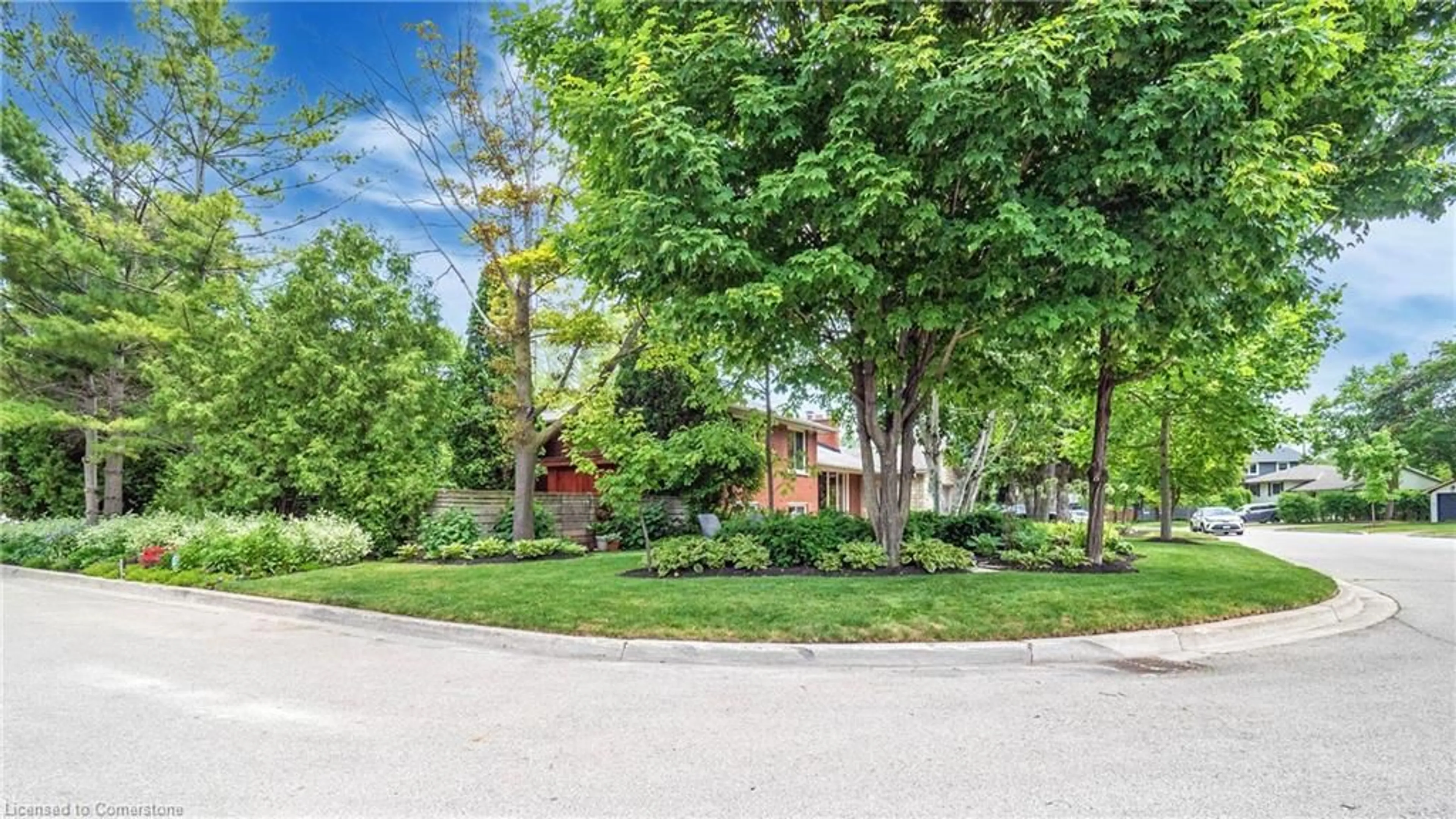 Unknown for 5331 Mericourt Rd, Burlington Ontario L7L 3R5