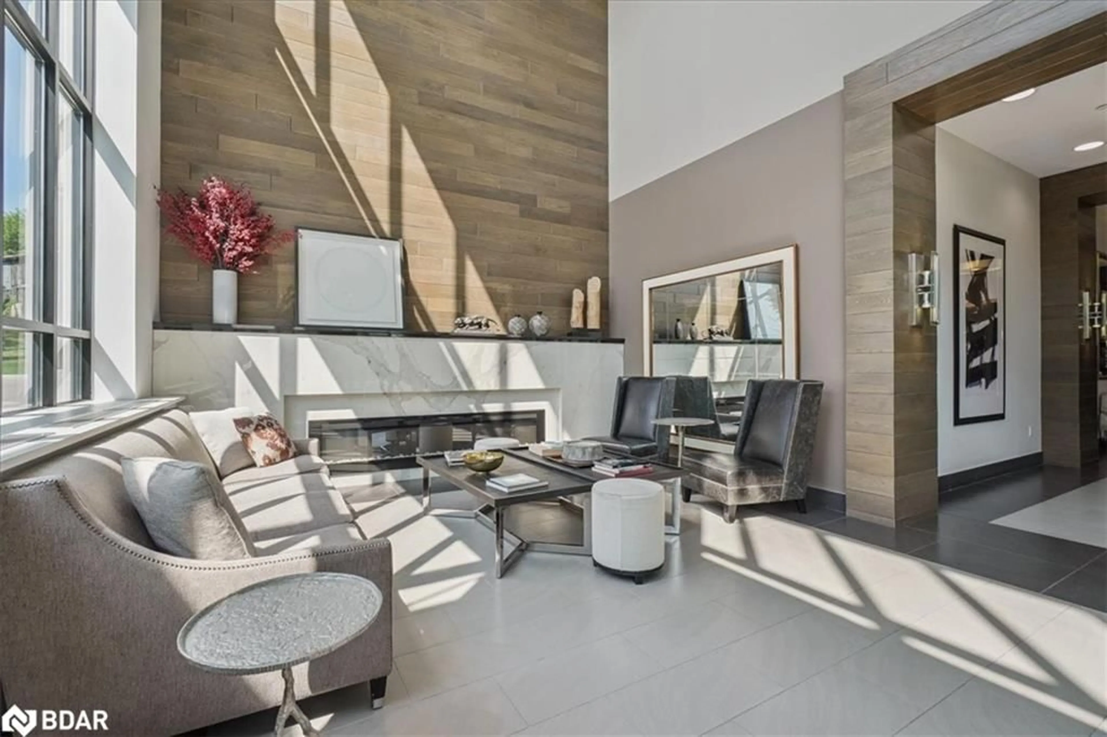 Lobby for 150 Wellington St #405, Guelph Ontario N1H 3R2