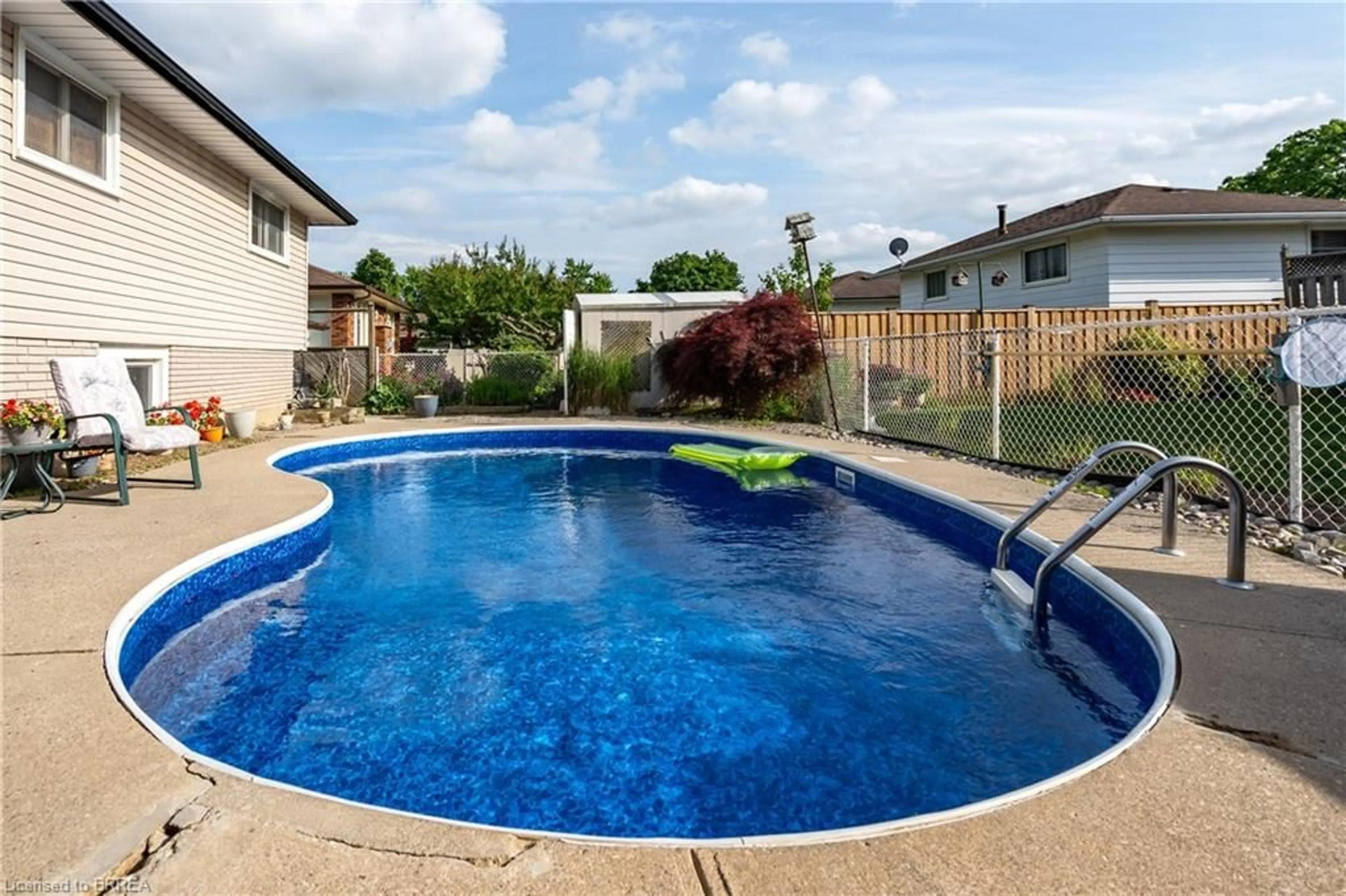 Pool for 50 Palm Cres, Brantford Ontario N3R 5G2