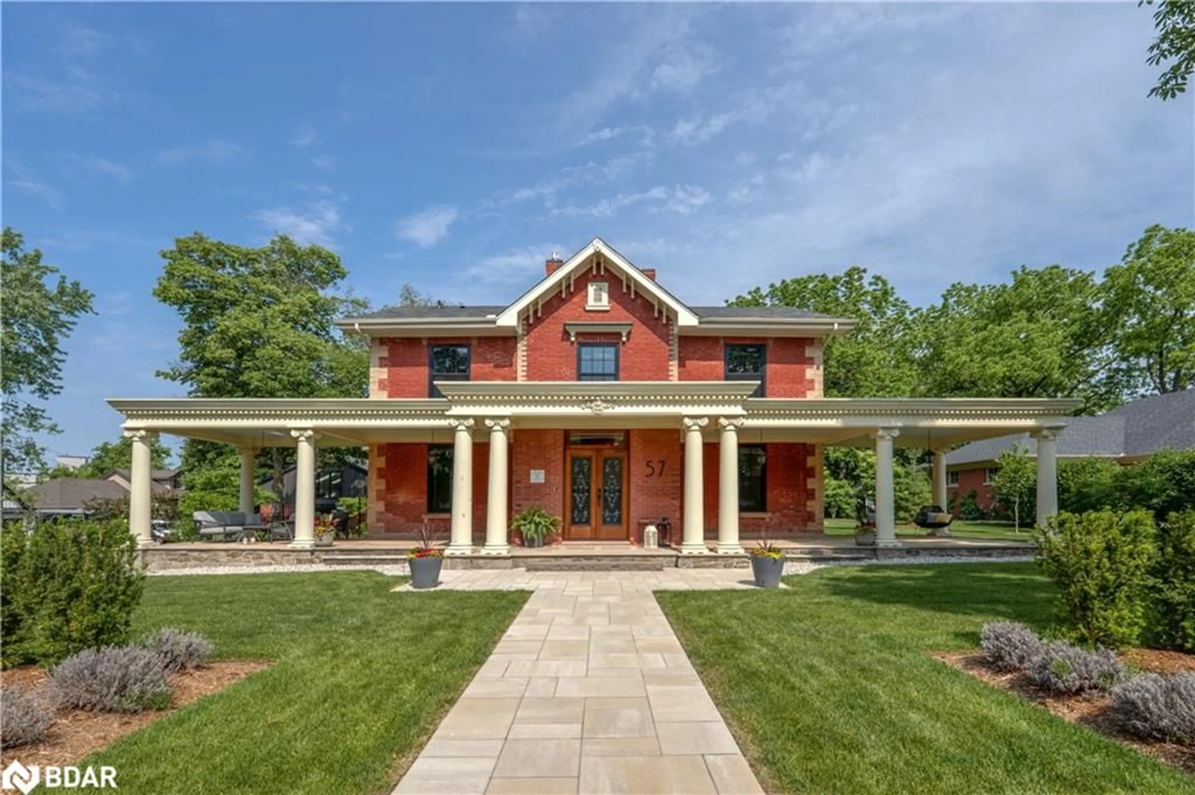 Home with brick exterior material, building for 57 Victoria St, Milton Ontario L9T 1S6