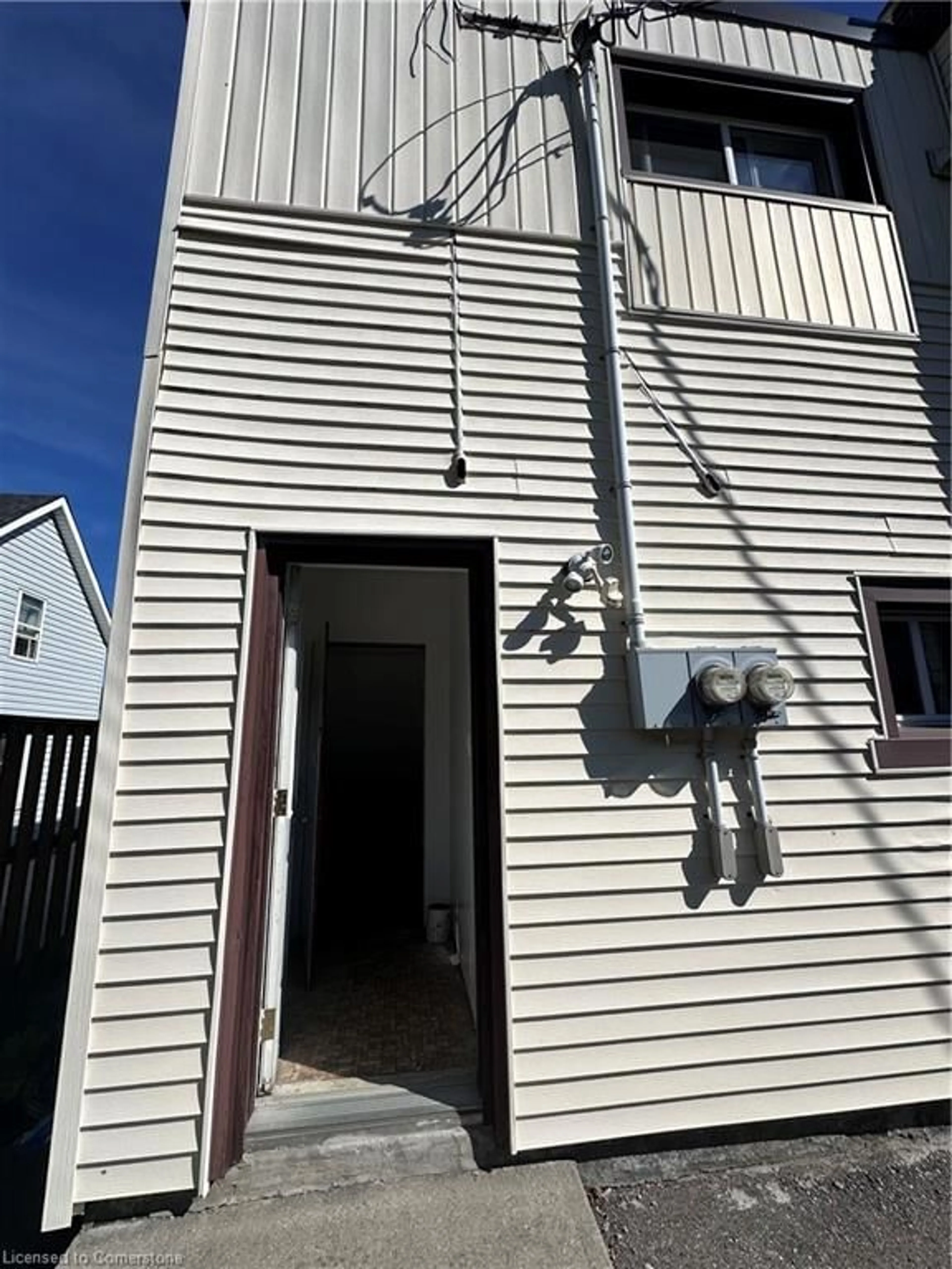 Unknown for 203 Grove St, Simcoe Ontario N3Y 1K5