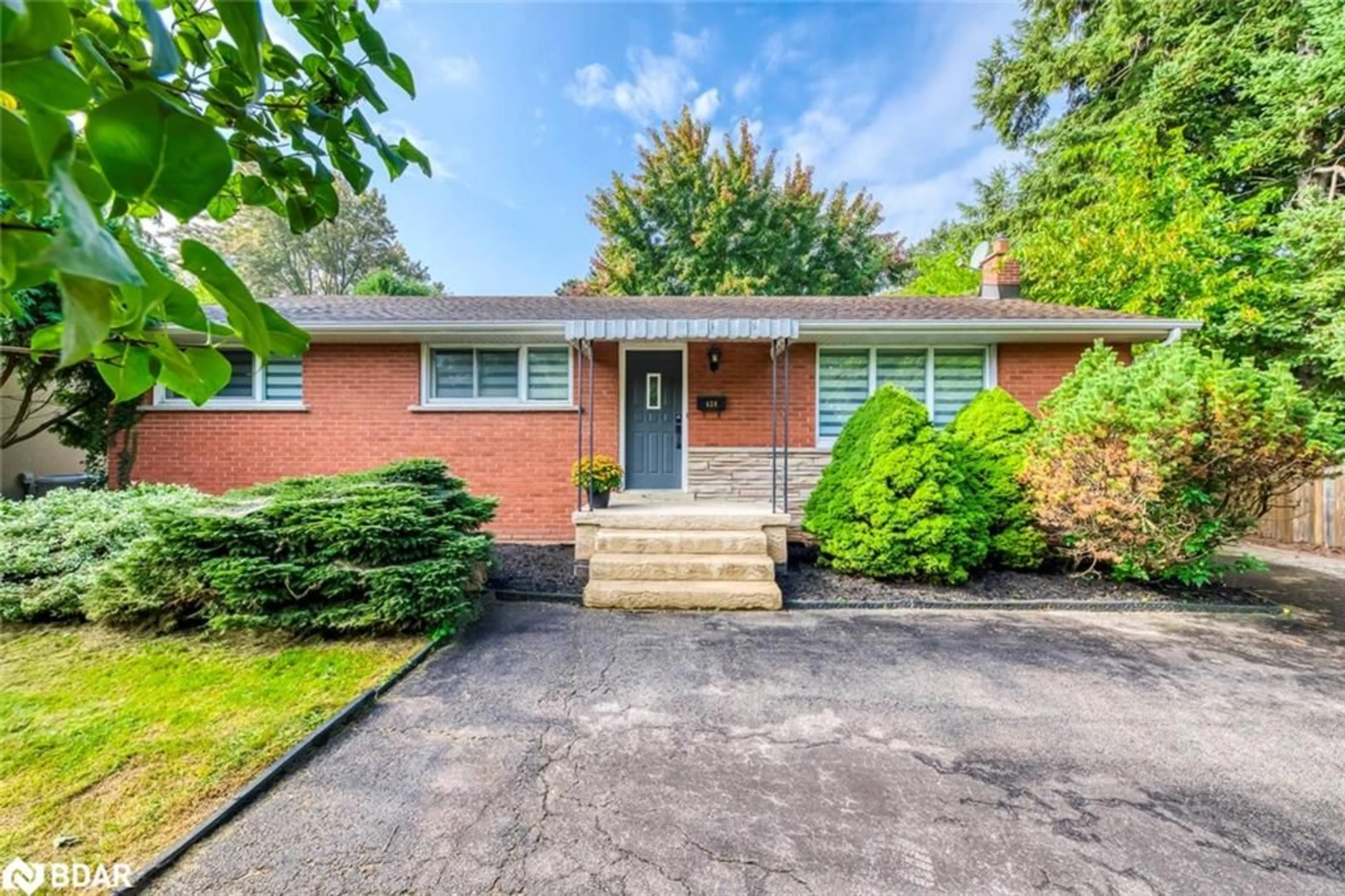 Home with brick exterior material, street for 428 Henderson Rd, Burlington Ontario L7L 2P8