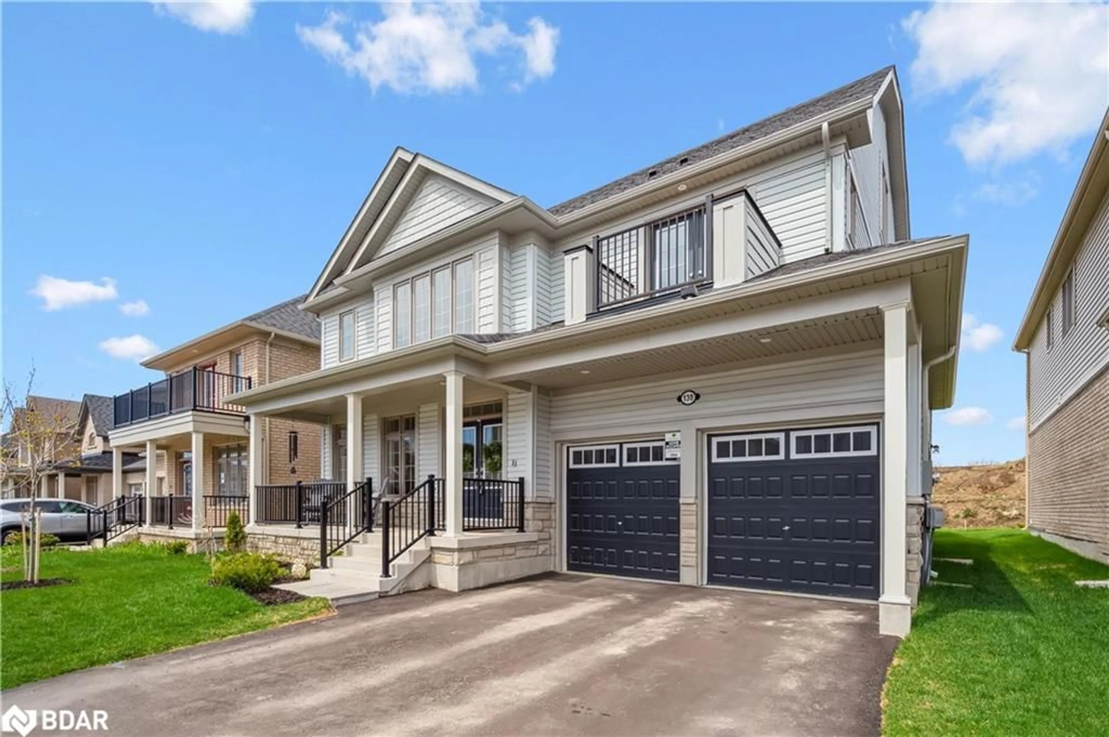 Home with vinyl exterior material, street for 130 Rea Dr, Fergus Ontario N1M 2W3
