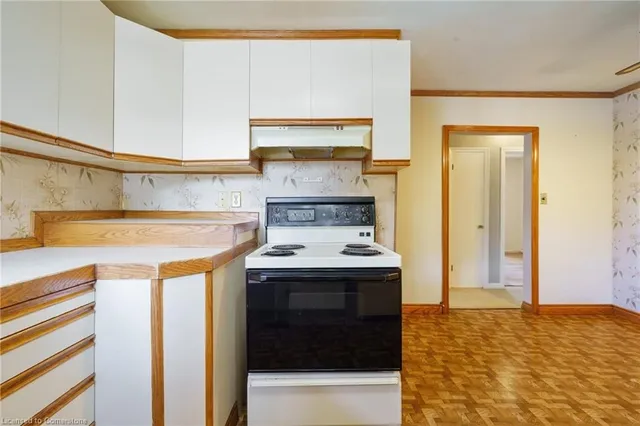 Additional image 17 of 402 East 37th St