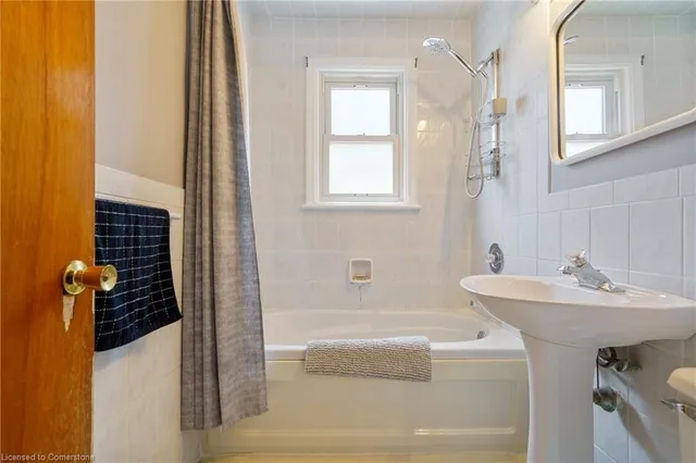 Additional image 11 of 402 East 37th St