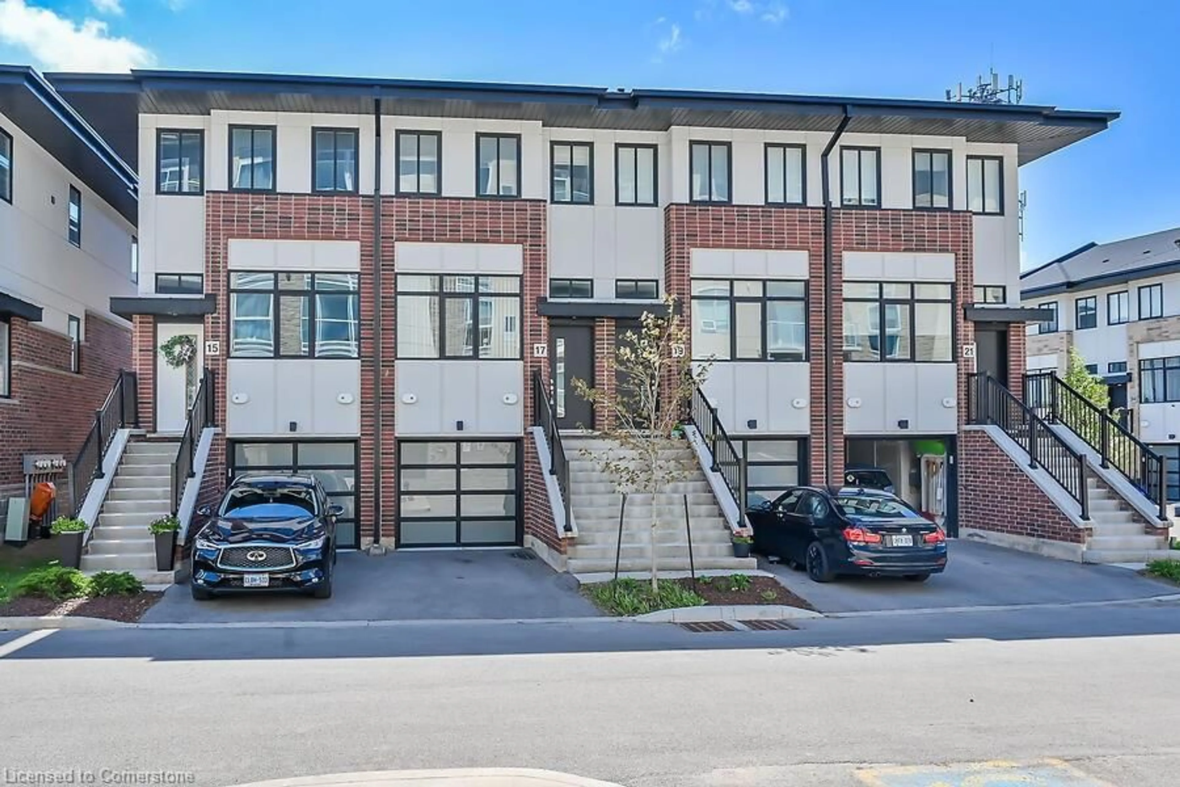 Home with brick exterior material, street for 17 Markle Cres, Ancaster Ontario L9H 0H3