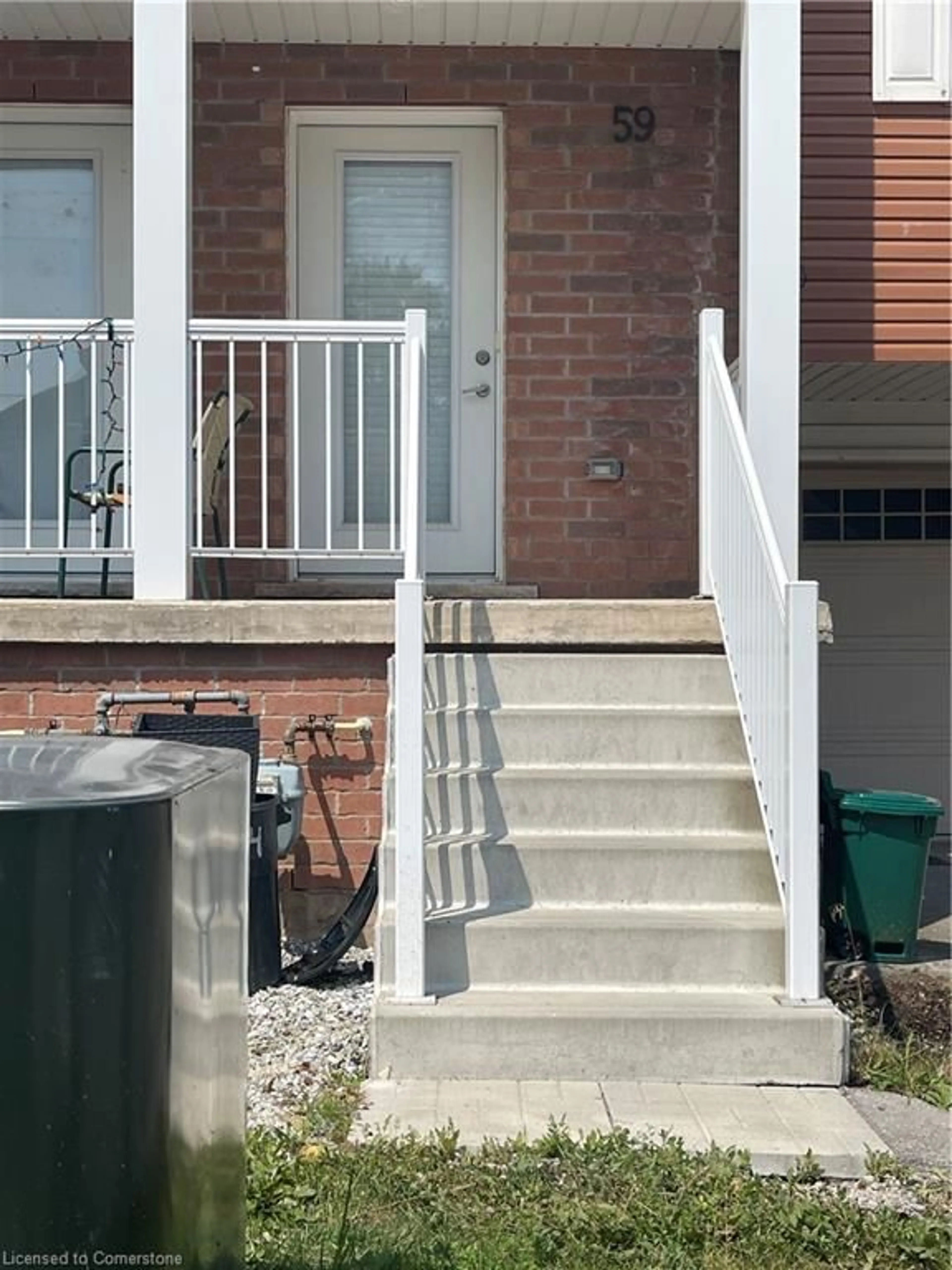 Stairs for 59 Denistoun St, Welland Ontario L3C 0H6