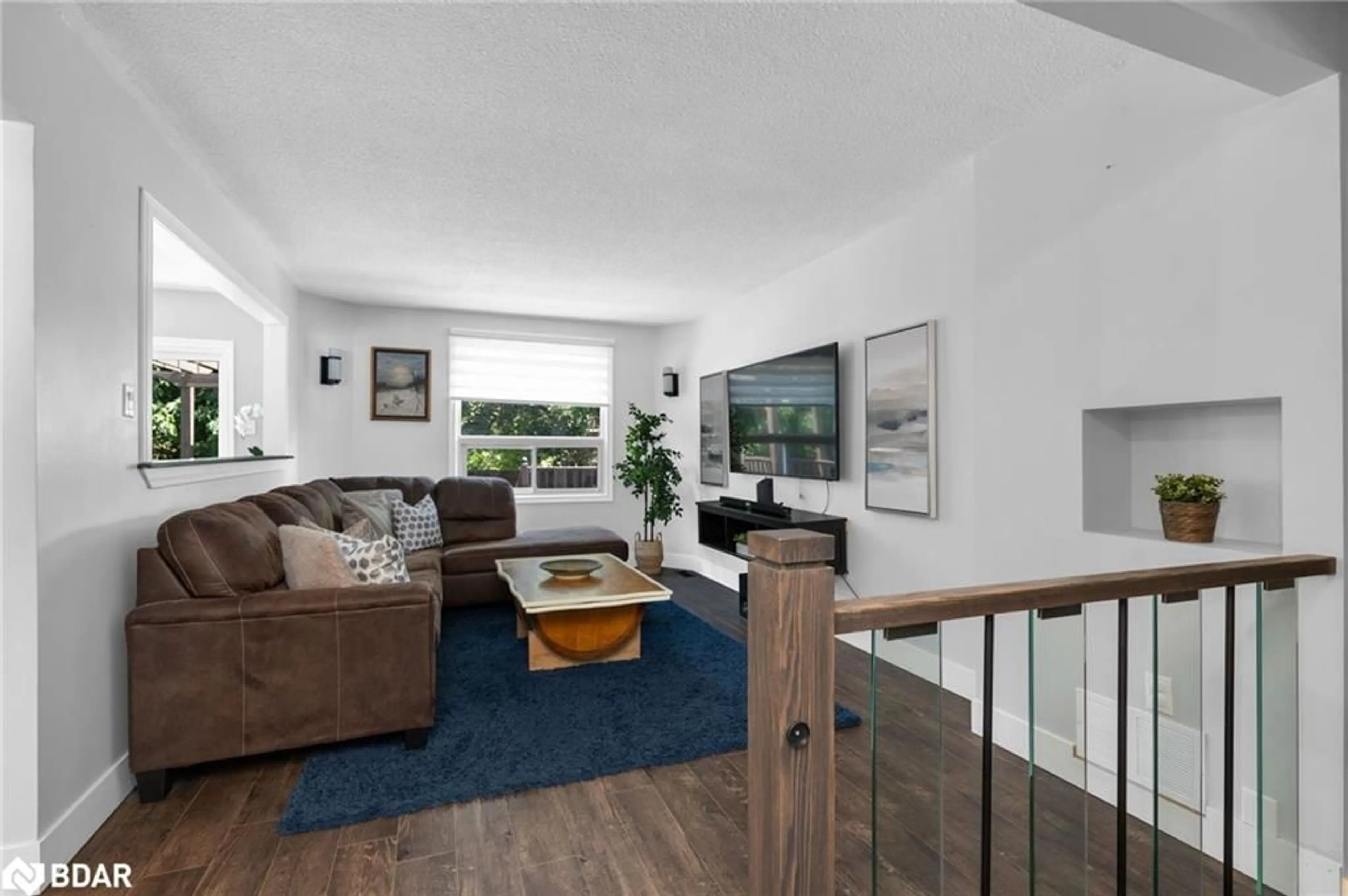Living room with furniture, unknown for 50 Rosenfeld Dr, Barrie Ontario L4M 5X4