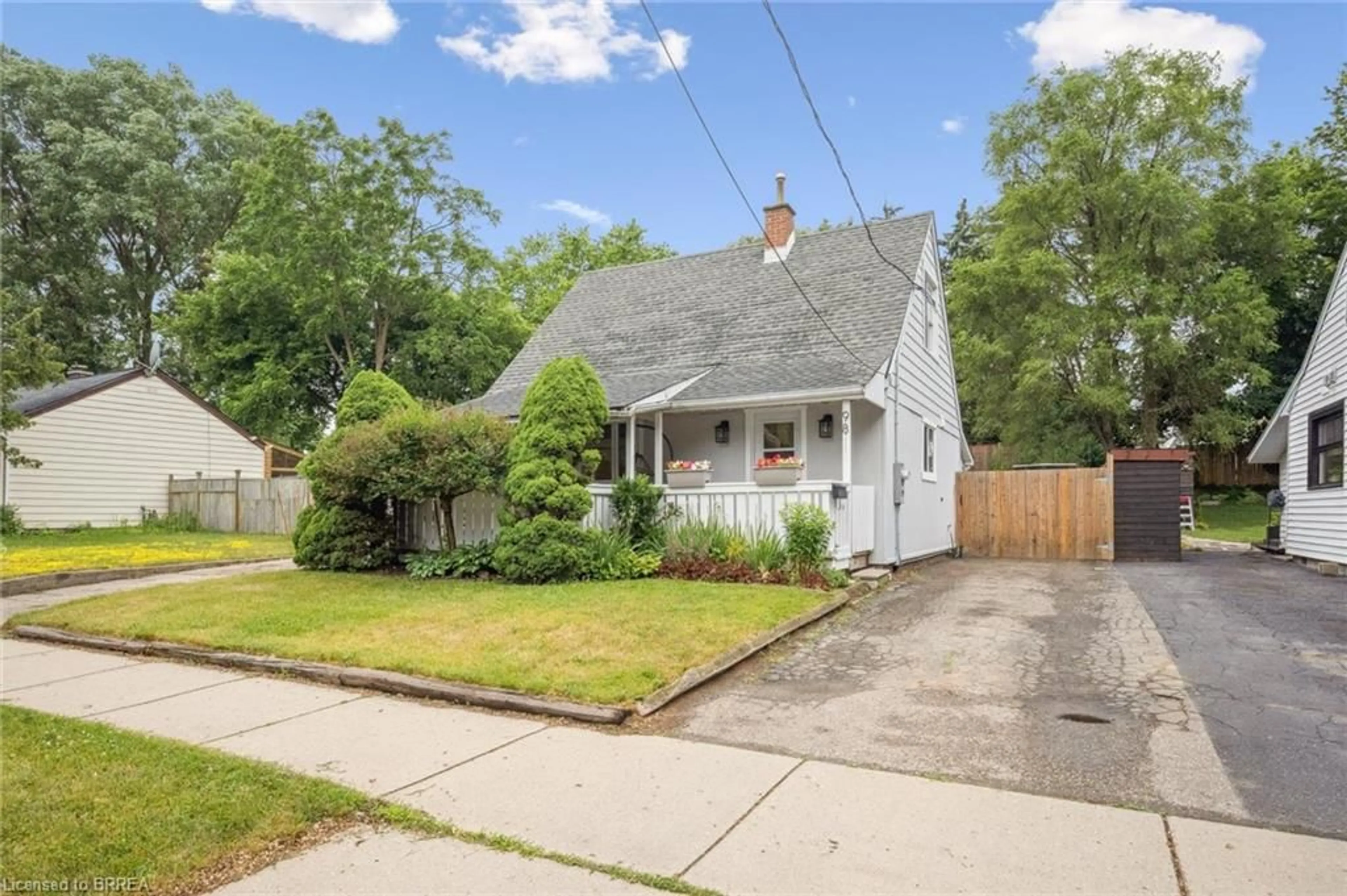 Unknown for 98 Spadina Rd, Kitchener Ontario N2M 3X4