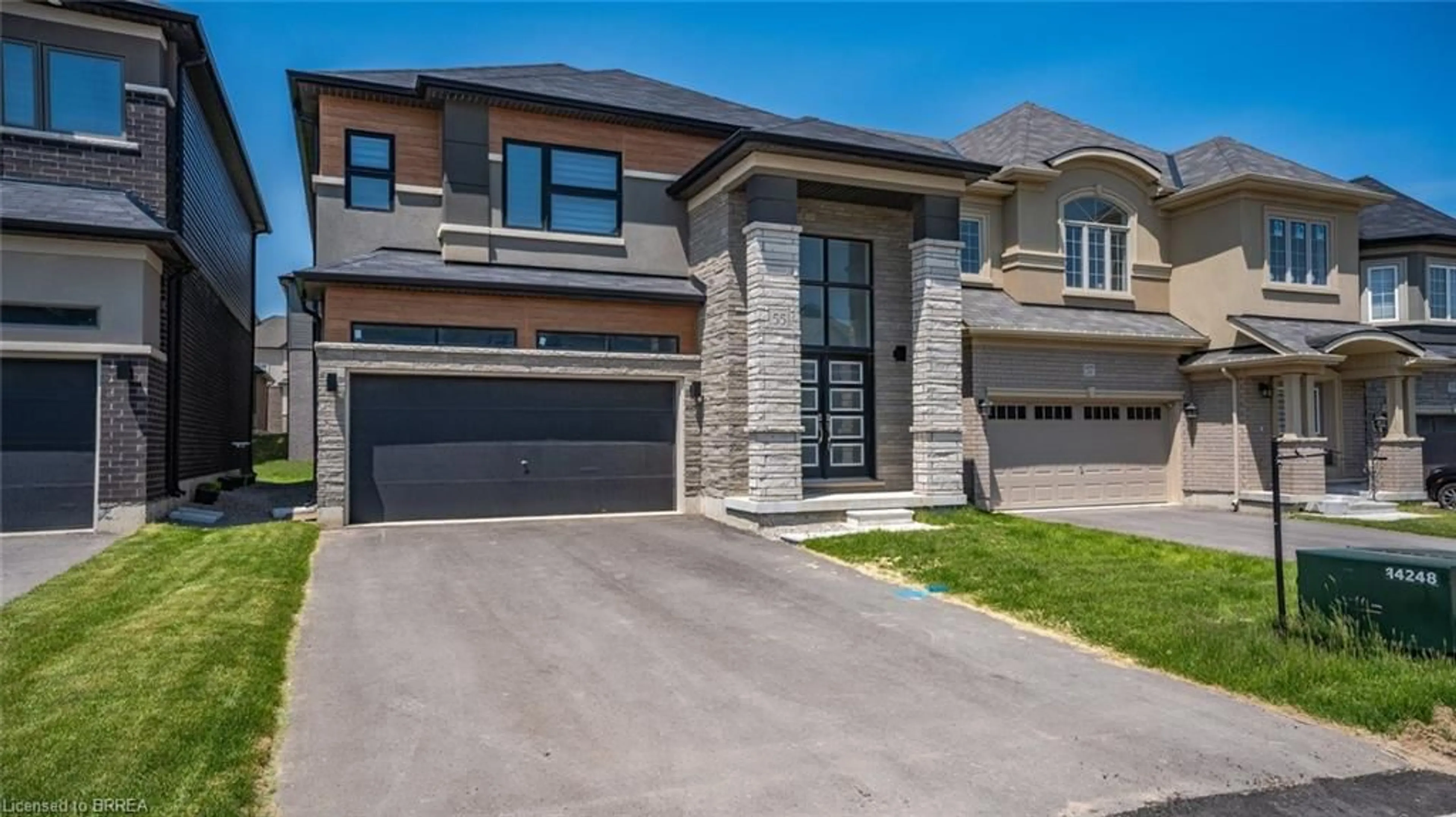 Home with brick exterior material, street for 55 Hitchman St, Paris Ontario N3L 3E3