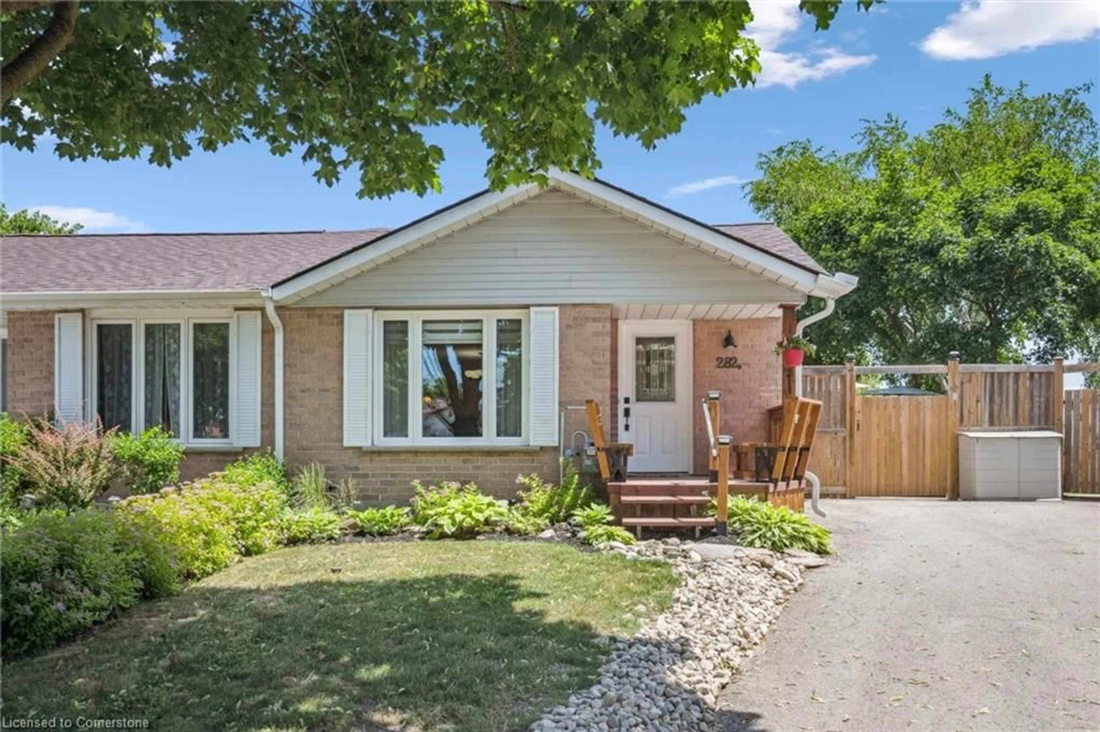 Home with brick exterior material, street for 282B Mayview Crt, Waterloo Ontario N2V 1W4