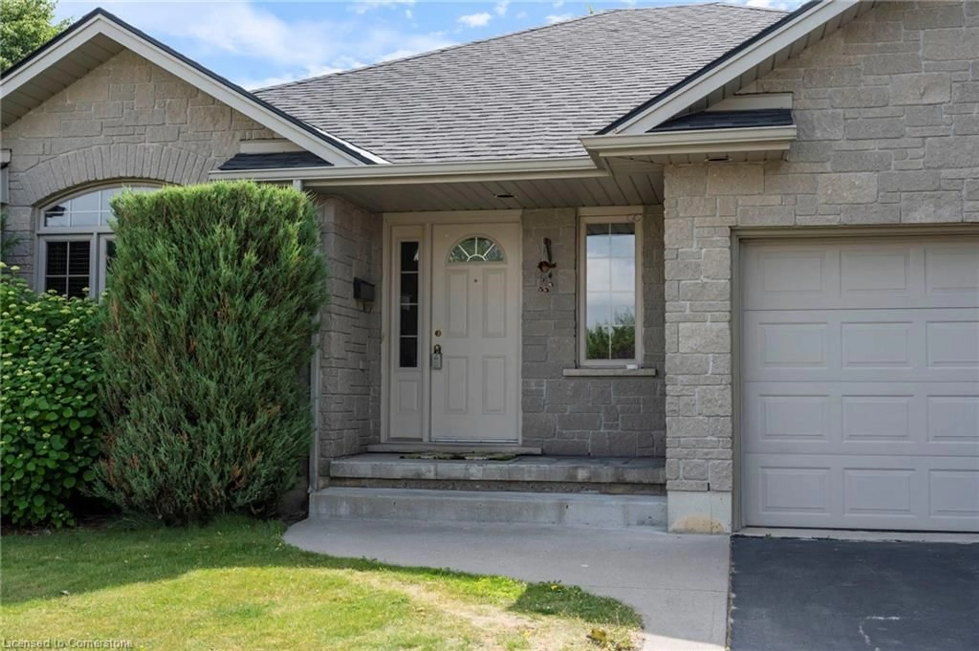 Home with brick exterior material, street for 332 Duncombe Rd, Waterford Ontario N0E 1Y0