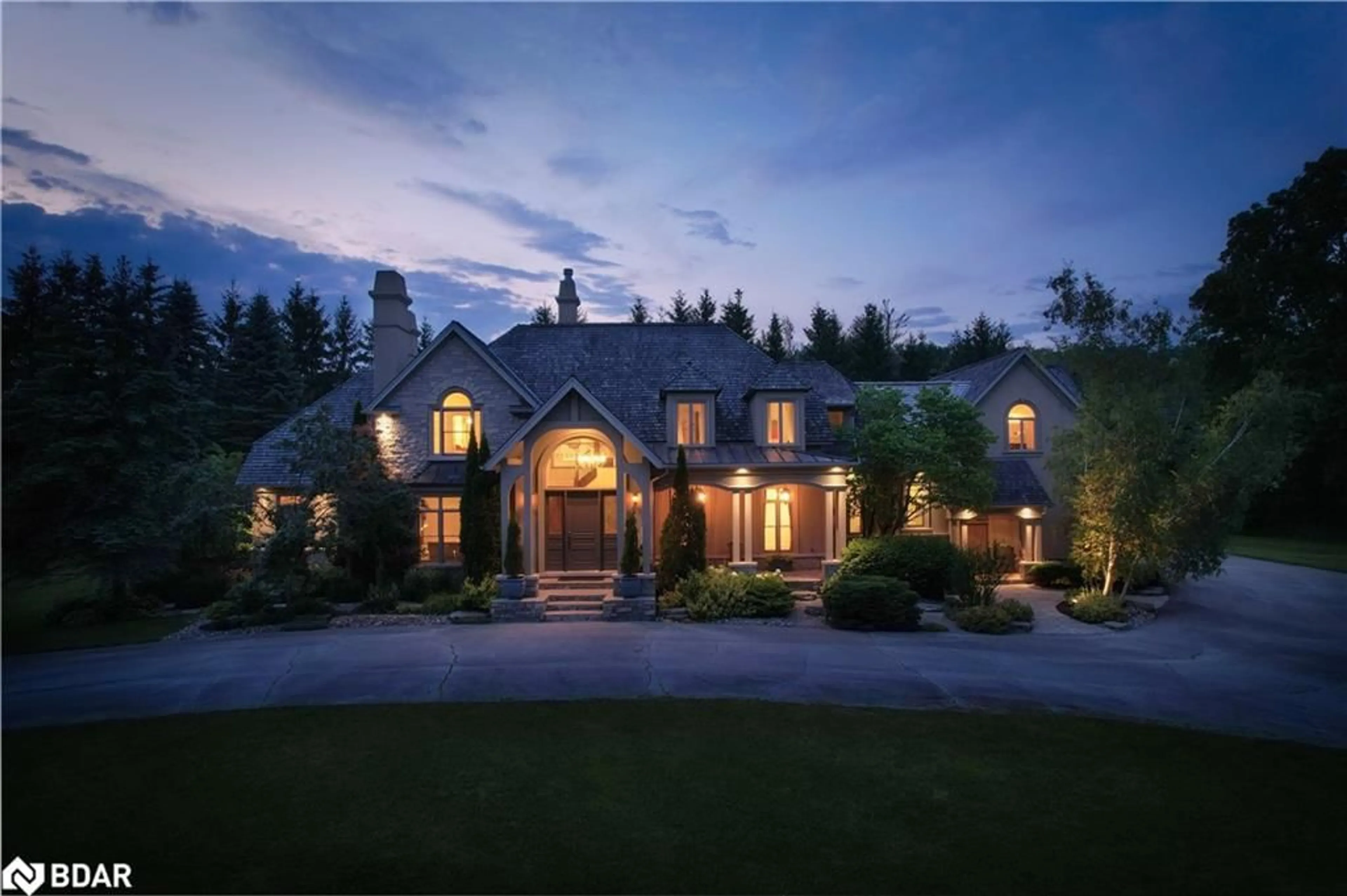 Unknown for 6 Midves Crt, Midhurst Ontario L9X 0P3