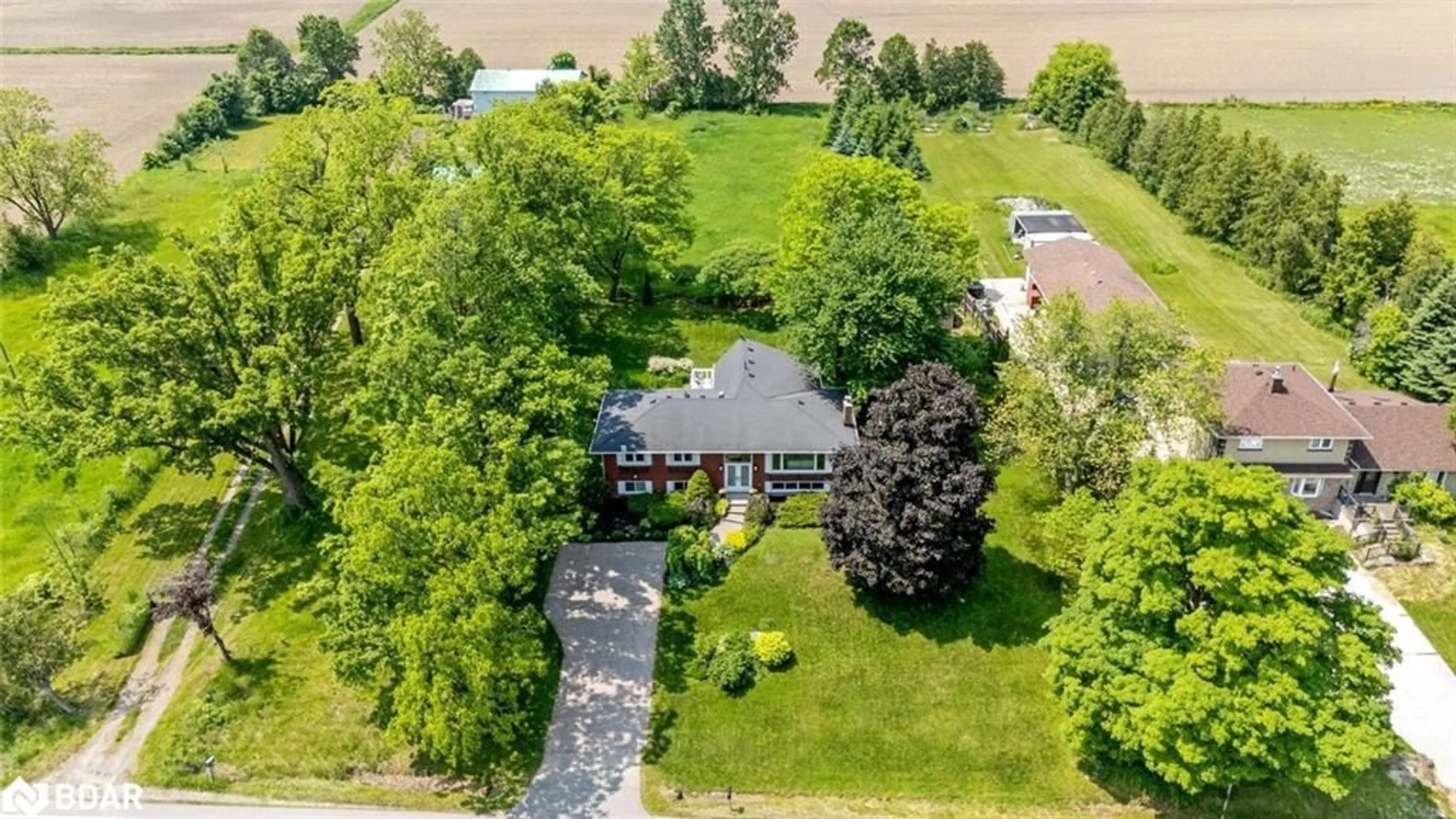 A pic from outside/outdoor area/front of a property/back of a property/a pic from drone, street for 11890 Winston Churchill Blvd #4, Halton Ontario L7G 4S7