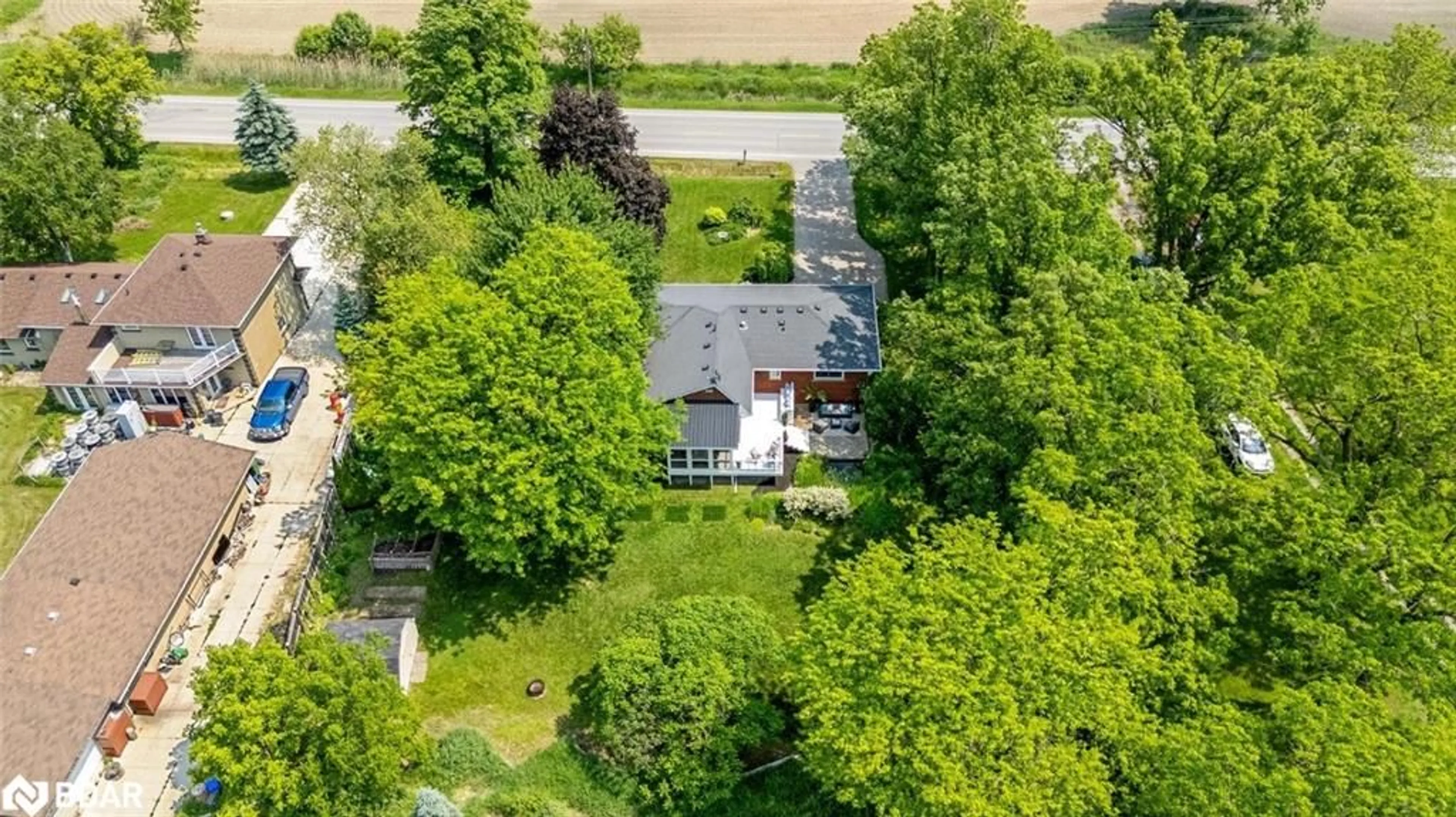 A pic from outside/outdoor area/front of a property/back of a property/a pic from drone, street for 11890 Winston Churchill Blvd #4, Halton Ontario L7G 4S7