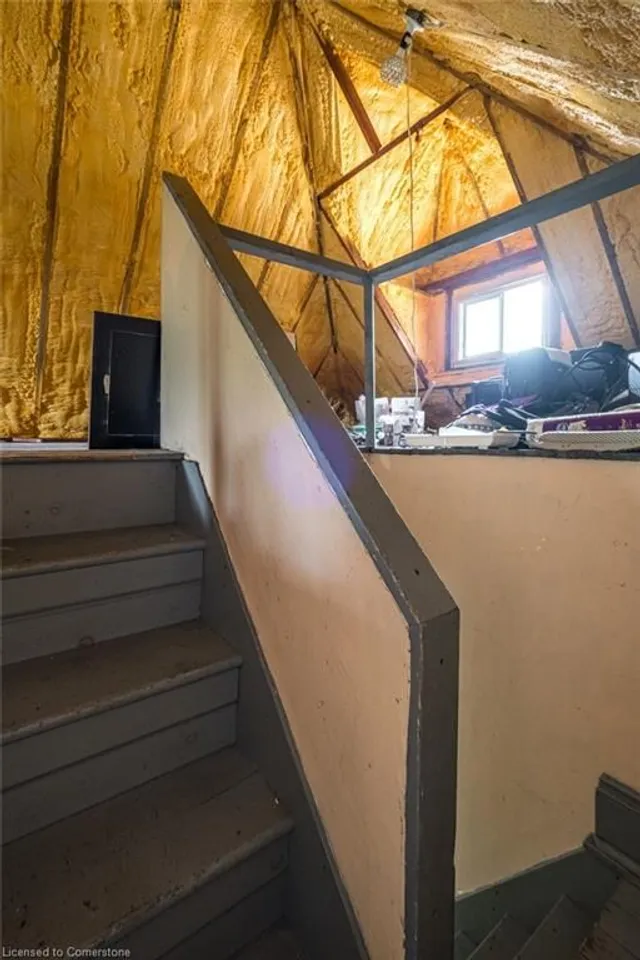 Additional property image - 39 Maplewood Ave