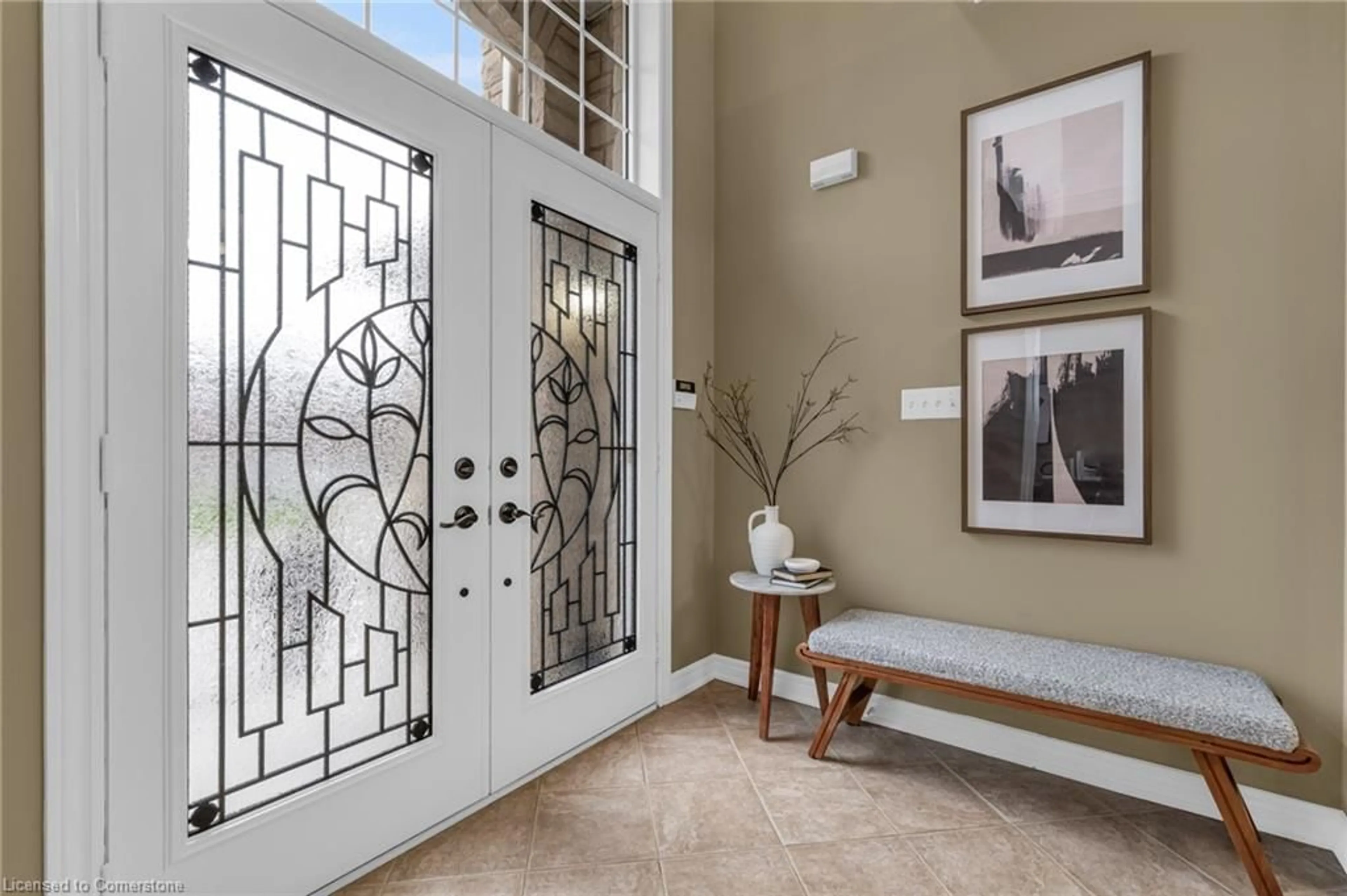 Indoor entryway for 2354 Salcome Dr, Oakville Ontario L6H 7N3