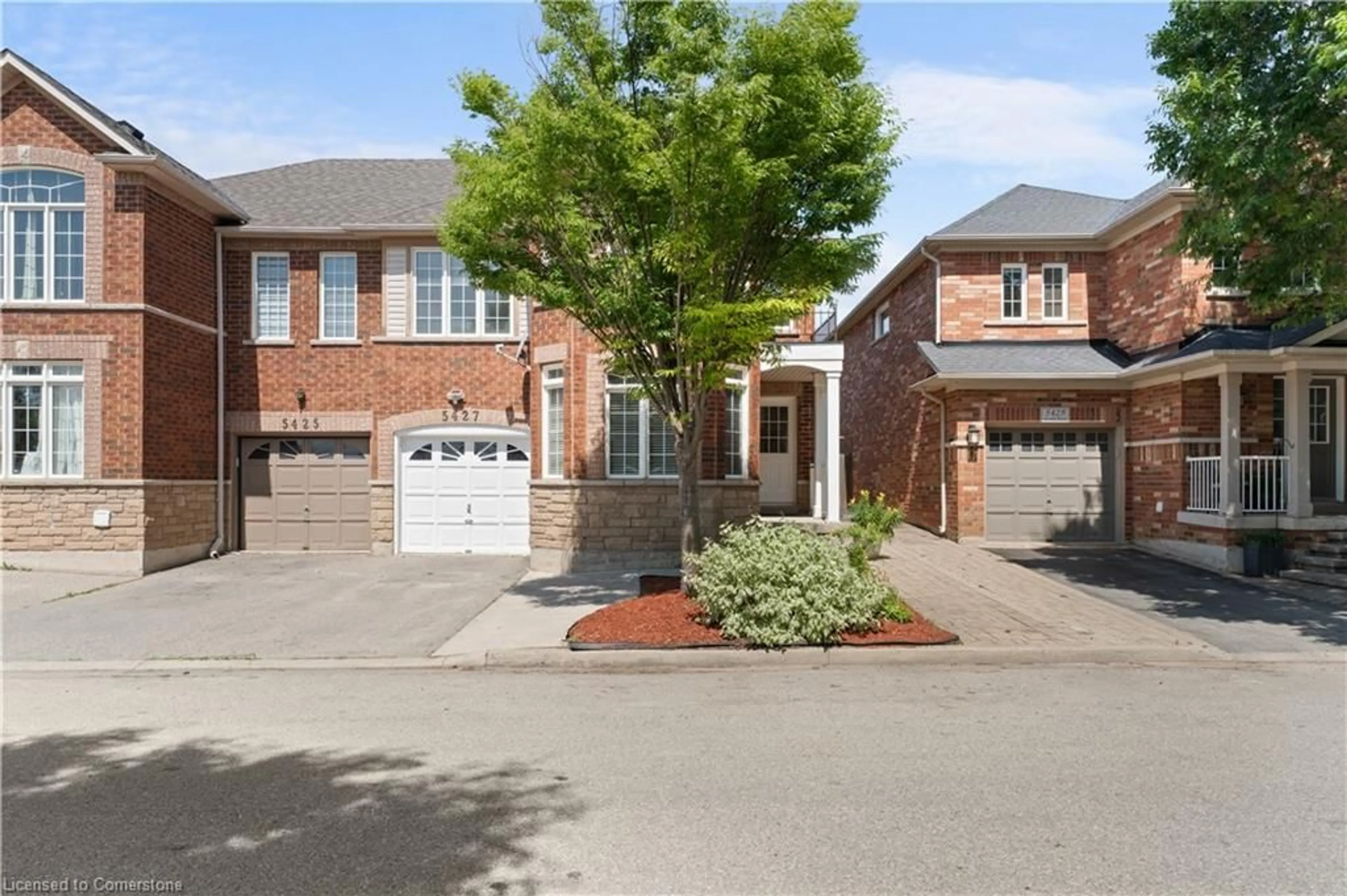 Home with brick exterior material, street for 5427 Jacada Rd, Burlington Ontario L7L 7N3