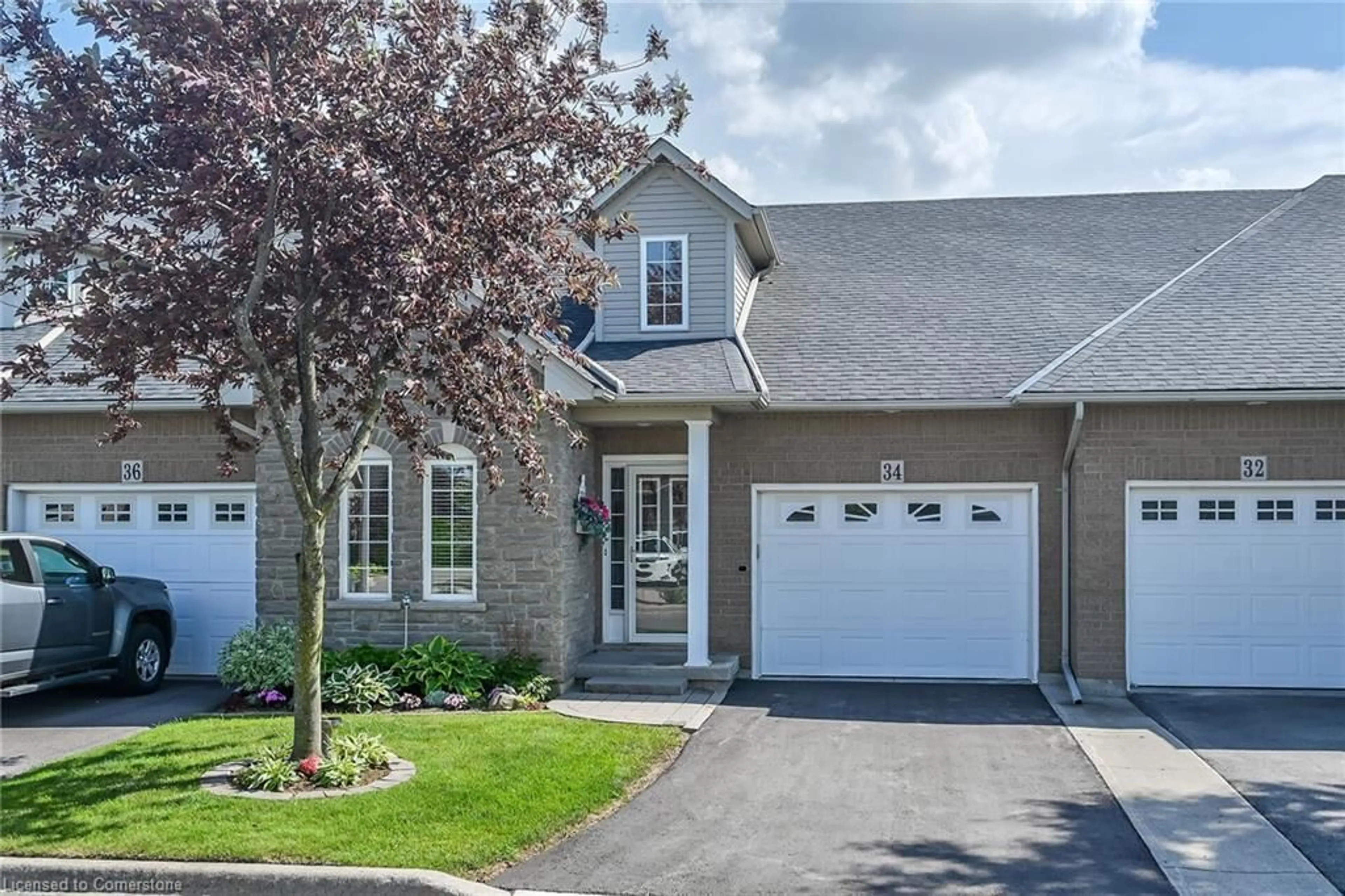Home with vinyl exterior material, street for 34 Abbotsford Trail, Hamilton Ontario L9B 2X8