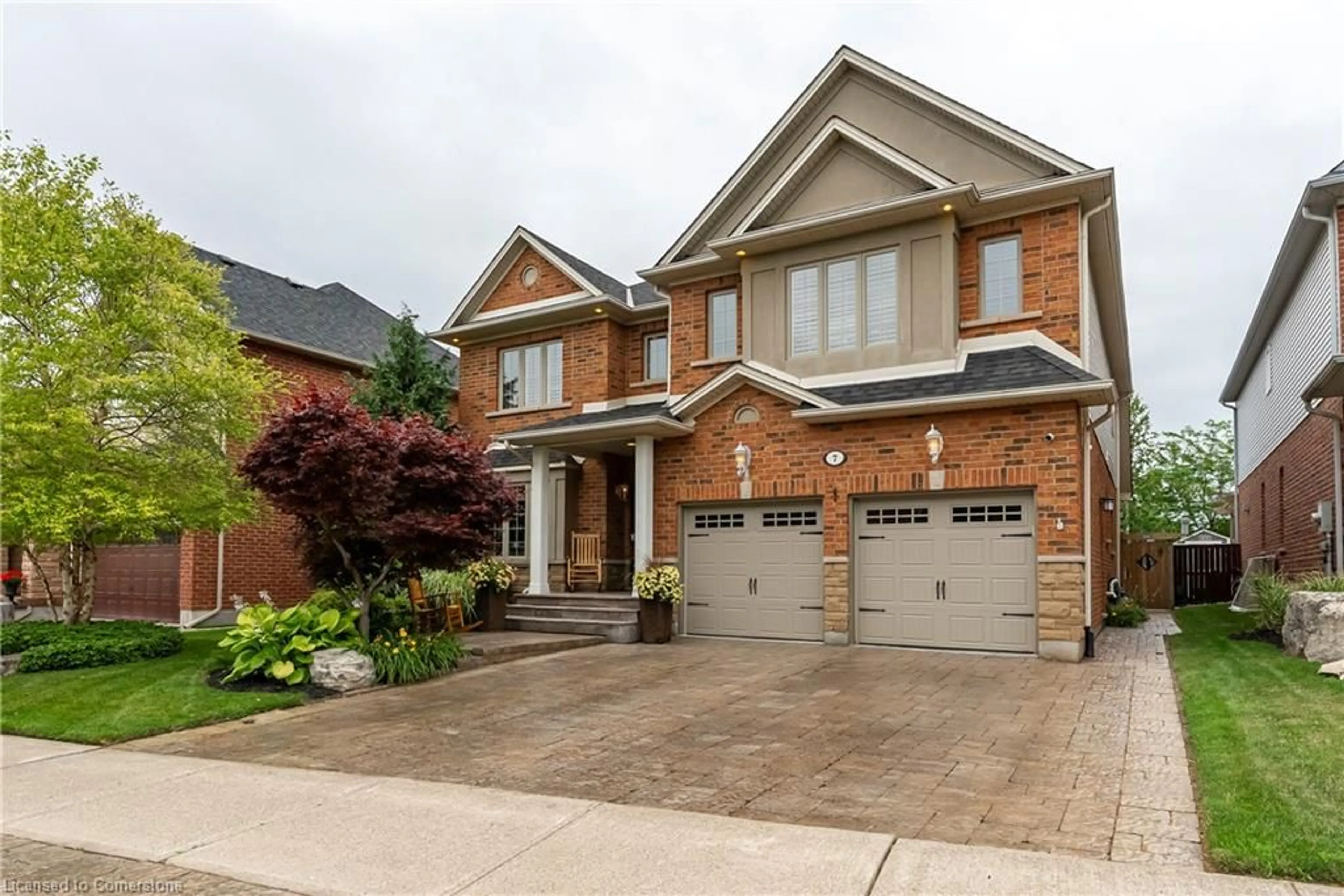 Home with brick exterior material, street for 7 Riesling St, Grimsby Ontario L3M 5S1
