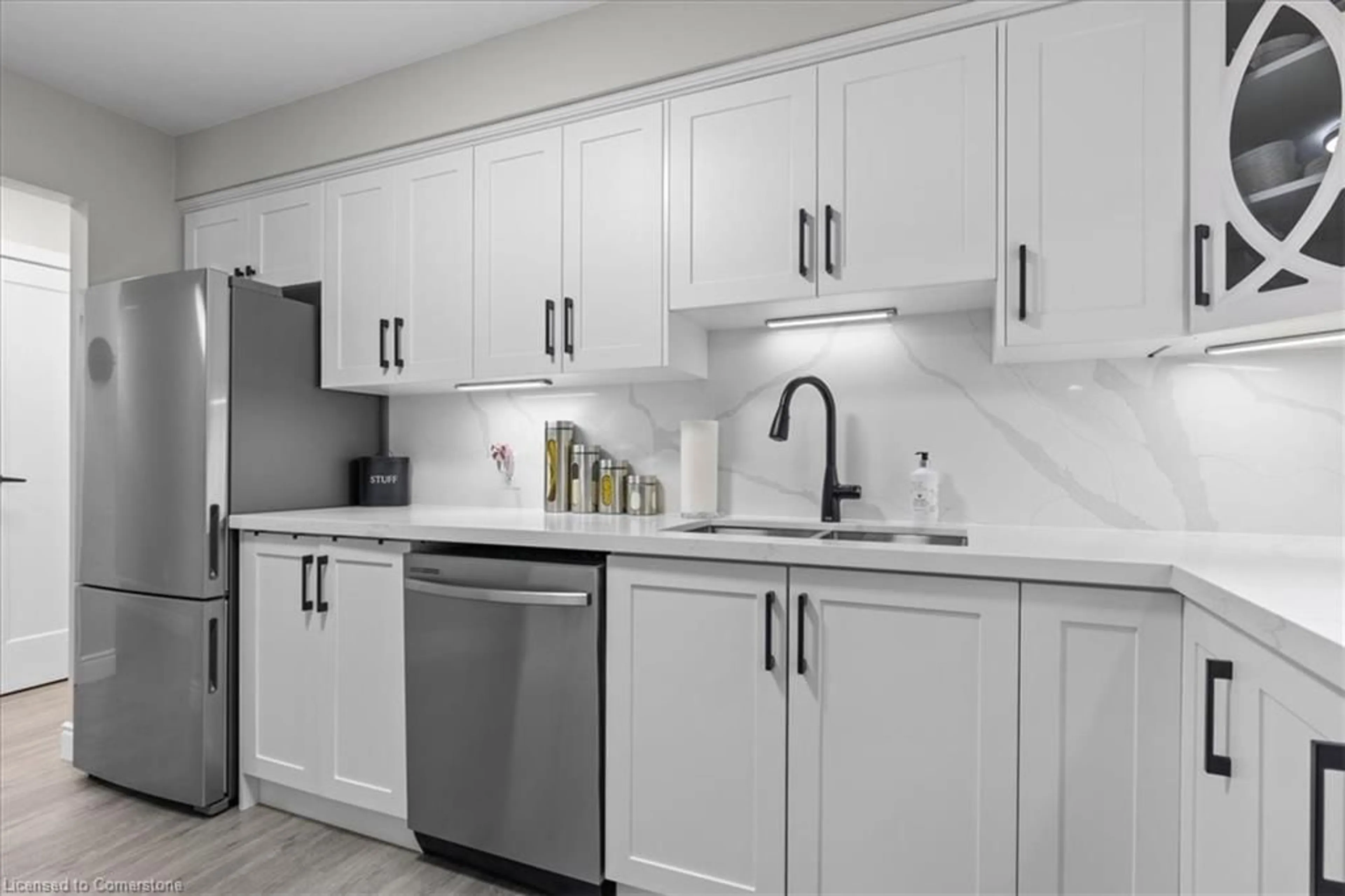 Standard kitchen, ceramic/tile floor for 30 Hugo Cres #210, Kitchener Ontario N2M 3Z2
