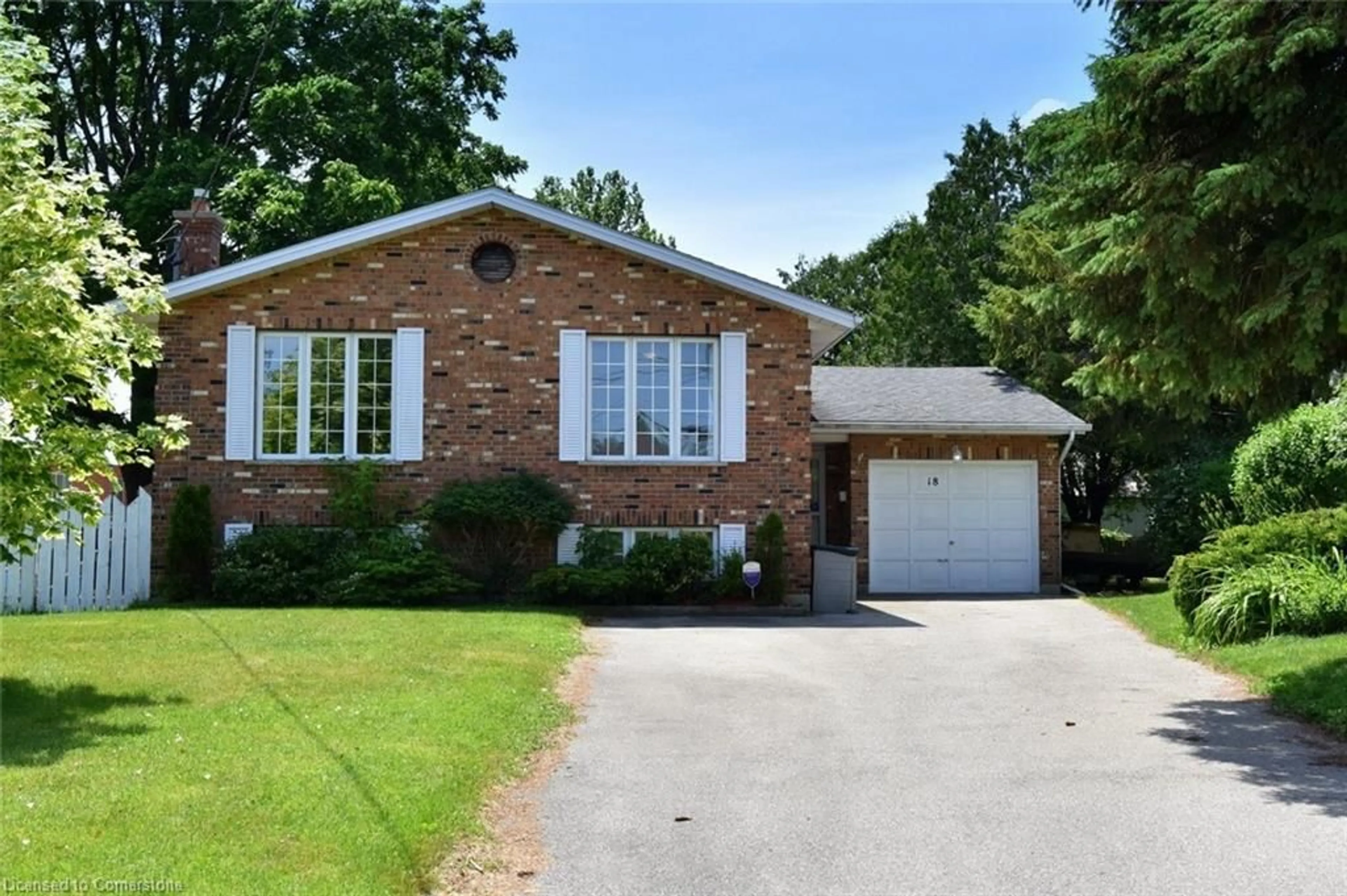 Home with brick exterior material, street for 18 Clara Cres, Brantford Ontario N3S 7C7