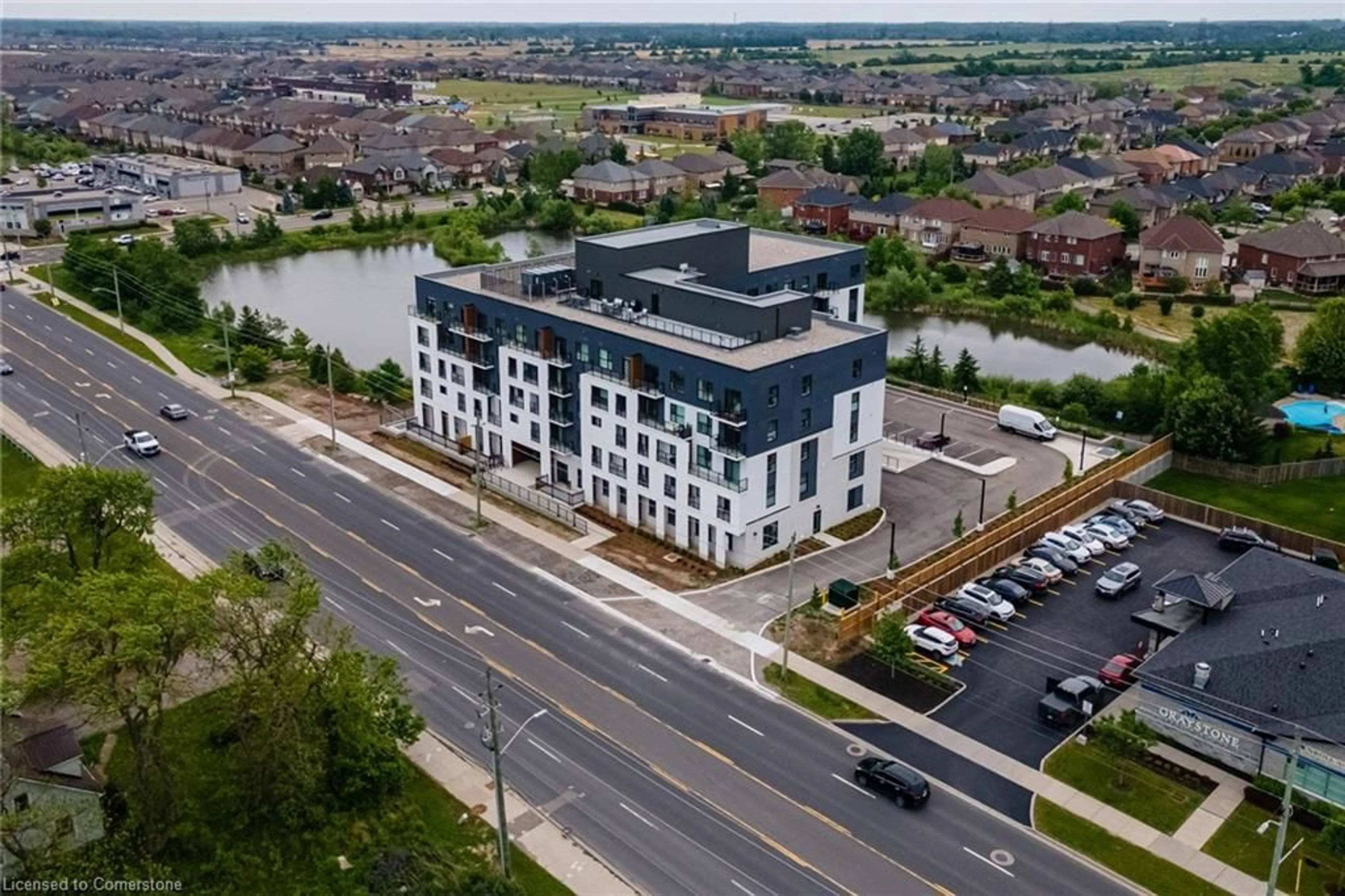A pic from outside/outdoor area/front of a property/back of a property/a pic from drone, unknown for 1936 Rymal Rd #221, Hamilton Ontario L0R 1P0