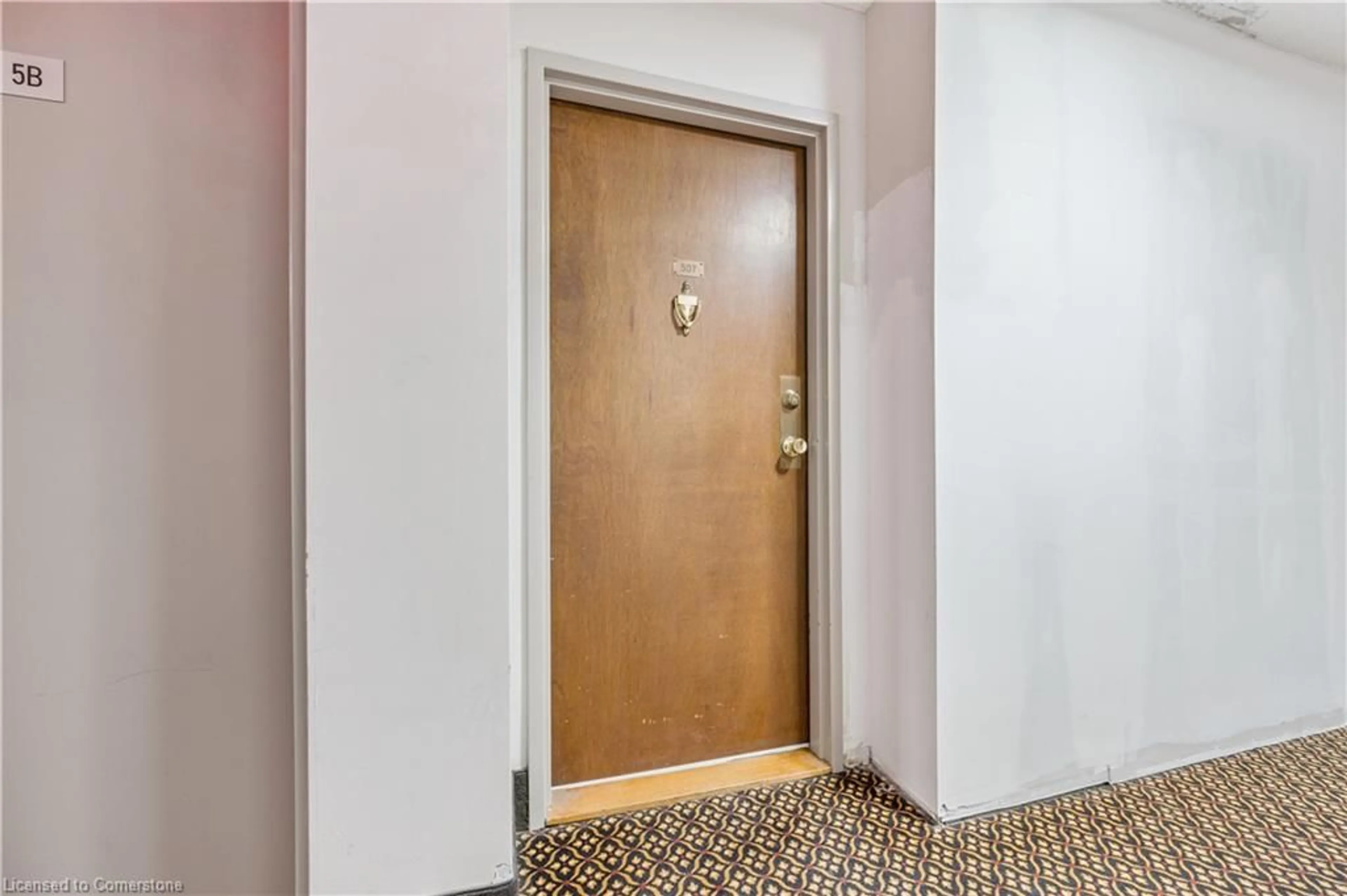 Indoor foyer for 375 King St #507, Waterloo Ontario N2J 4L6