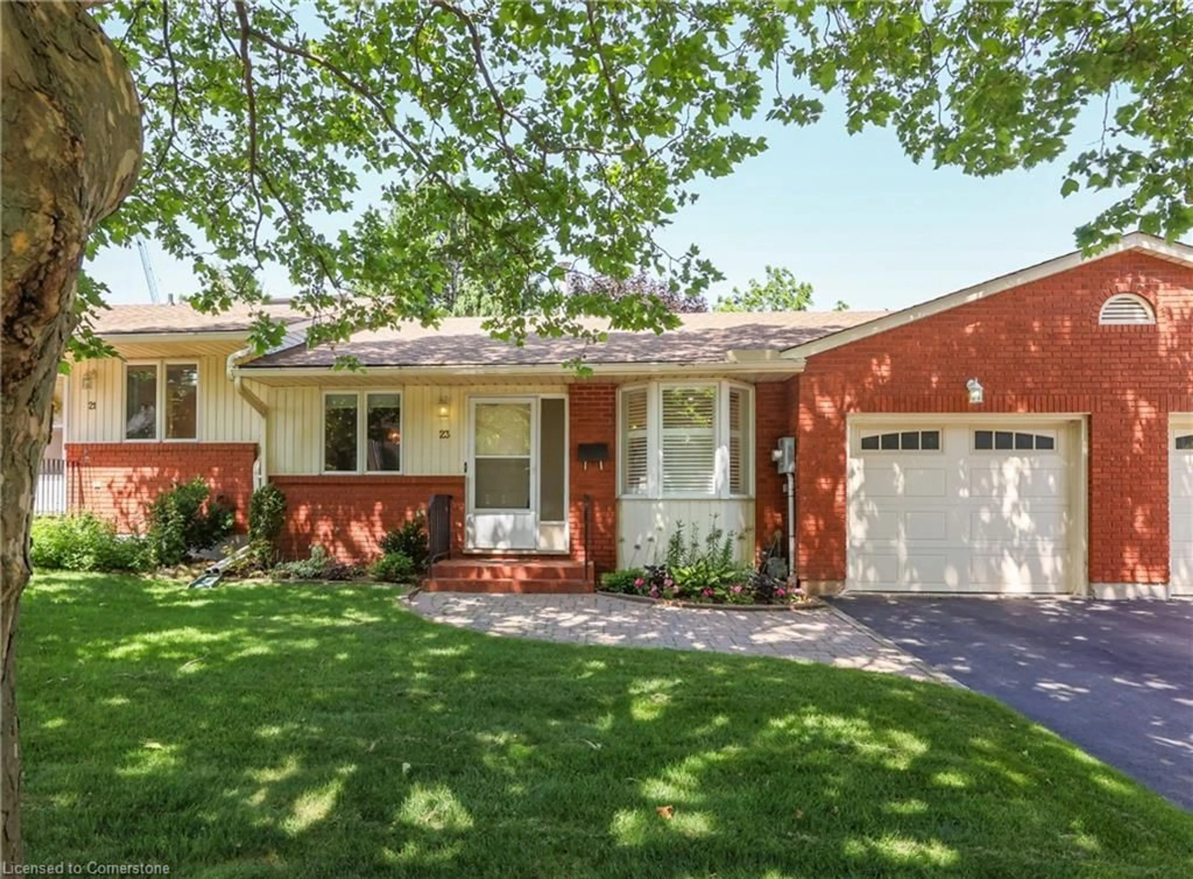 Home with brick exterior material, street for 23 Robinson St, Grimsby Ontario L3M 3C8