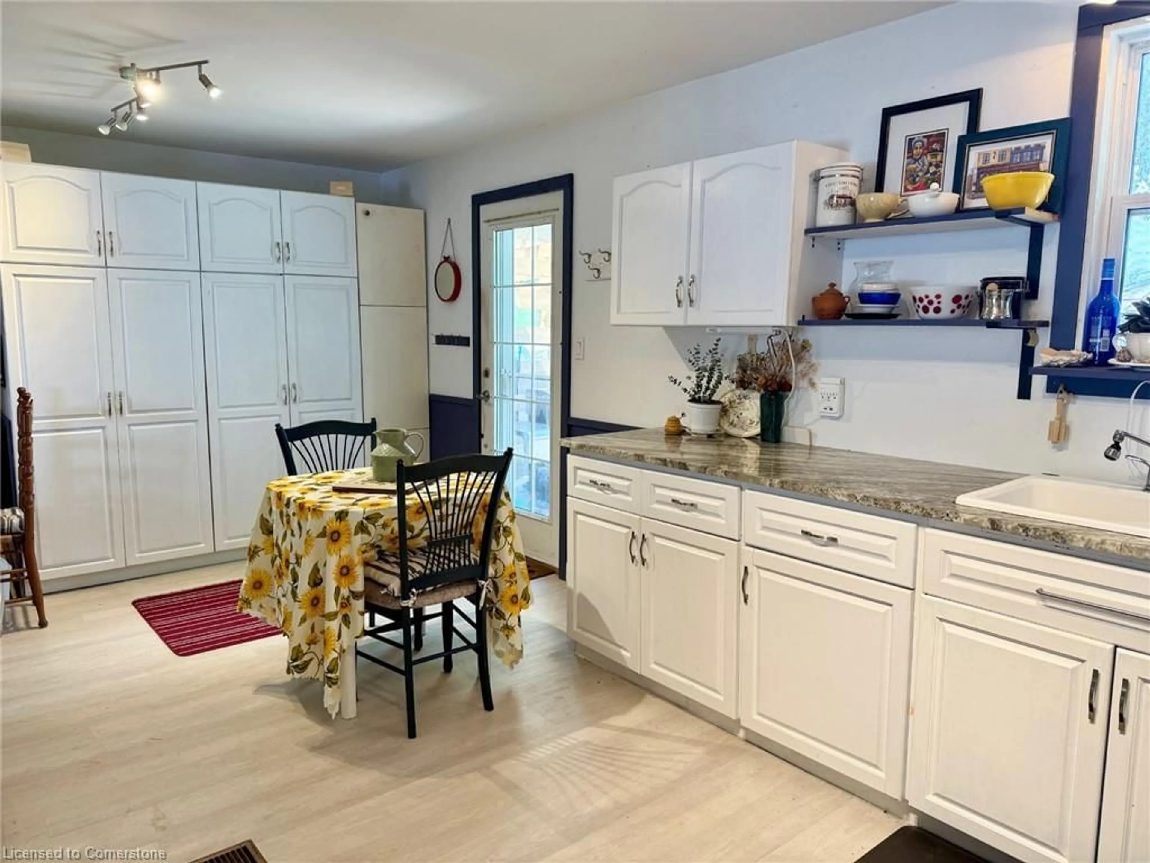 Open concept kitchen, ceramic/tile floor for 30 Bee St, Booth's Harbour Ontario N0E 1P0