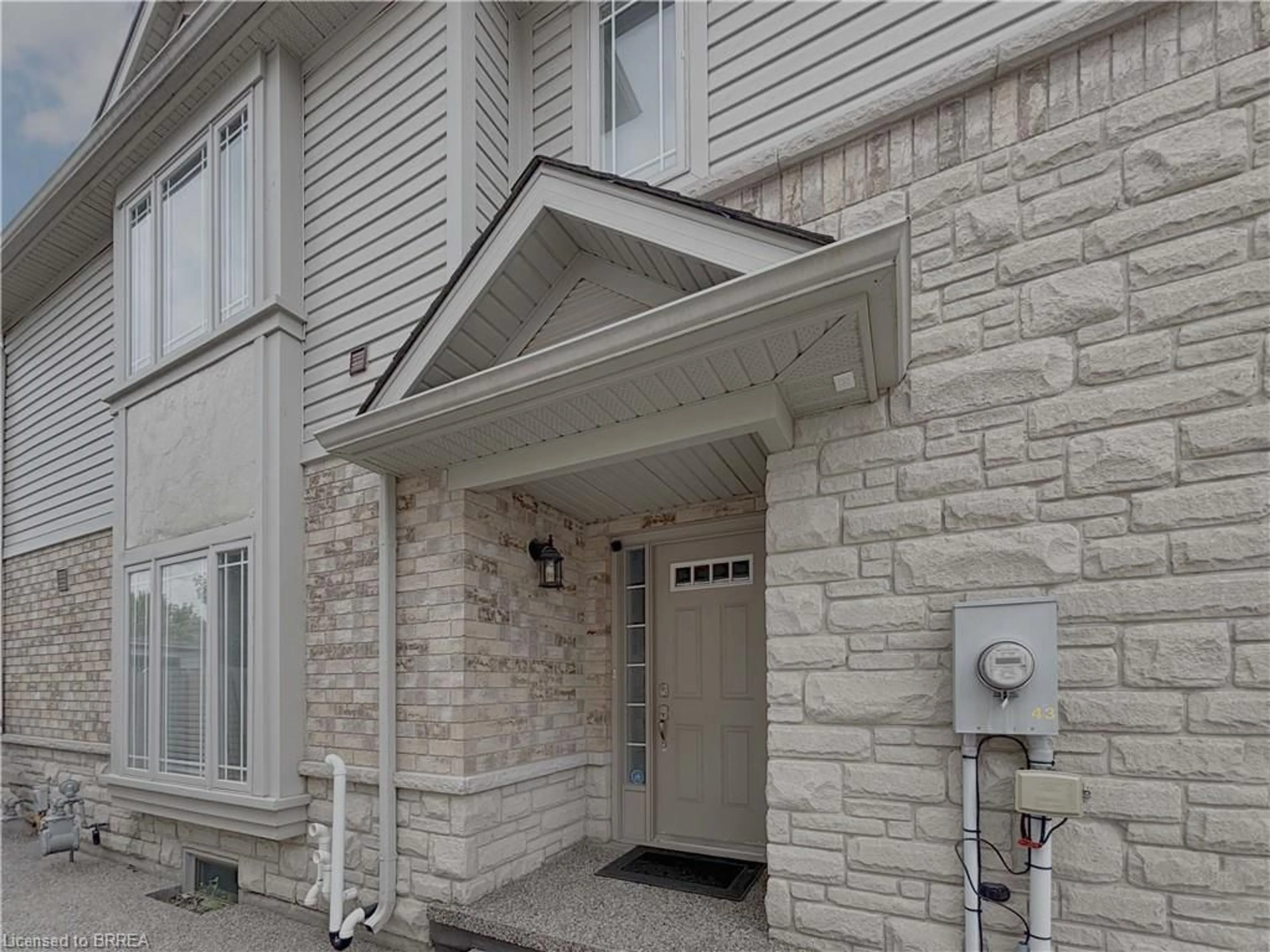 Unknown for 34 Magnificent Way, Hamilton Ontario L0R 1C0