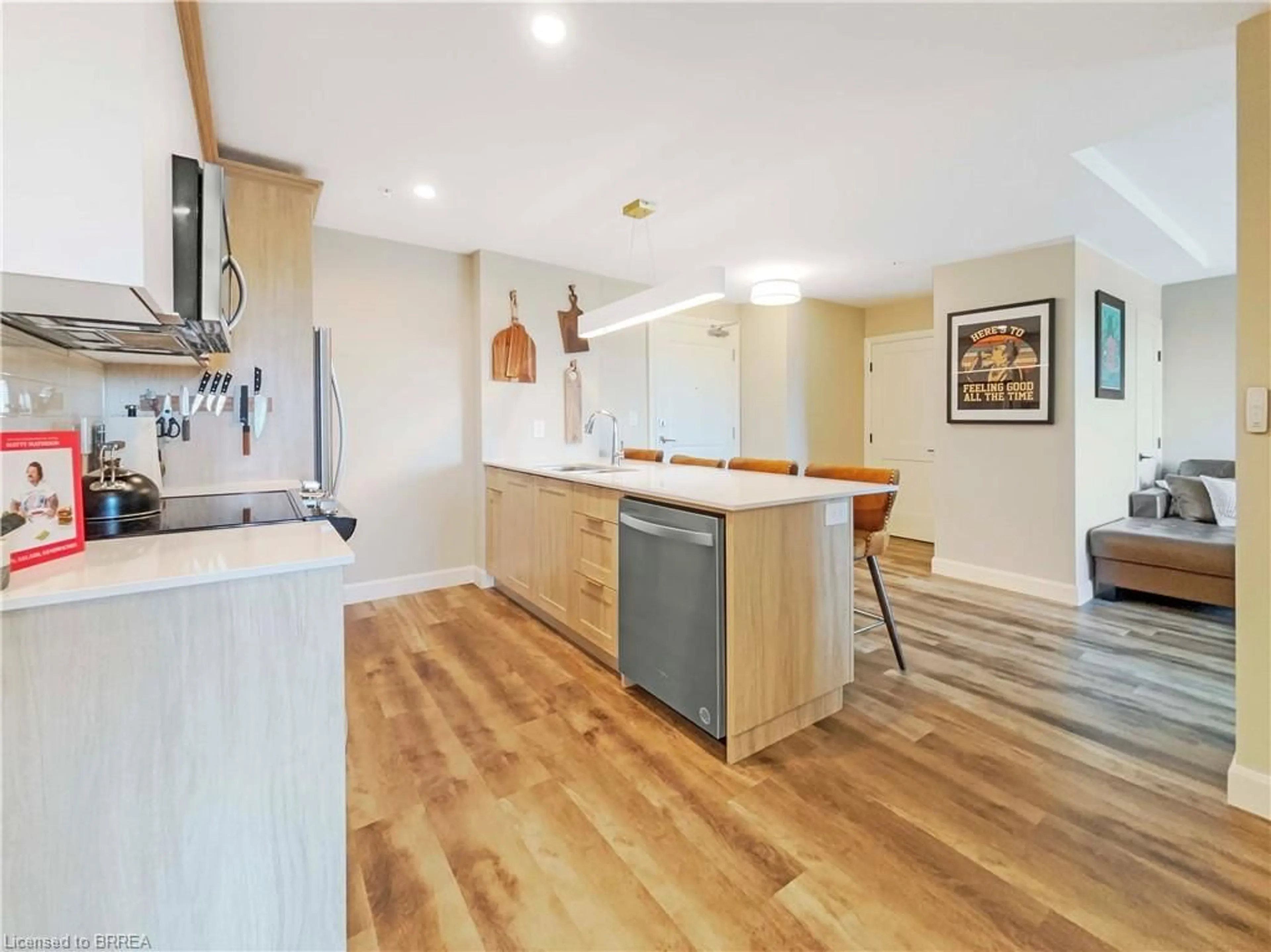 Open concept kitchen, unknown for 34 Norman St #407, Brantford Ontario N3R 2Y1