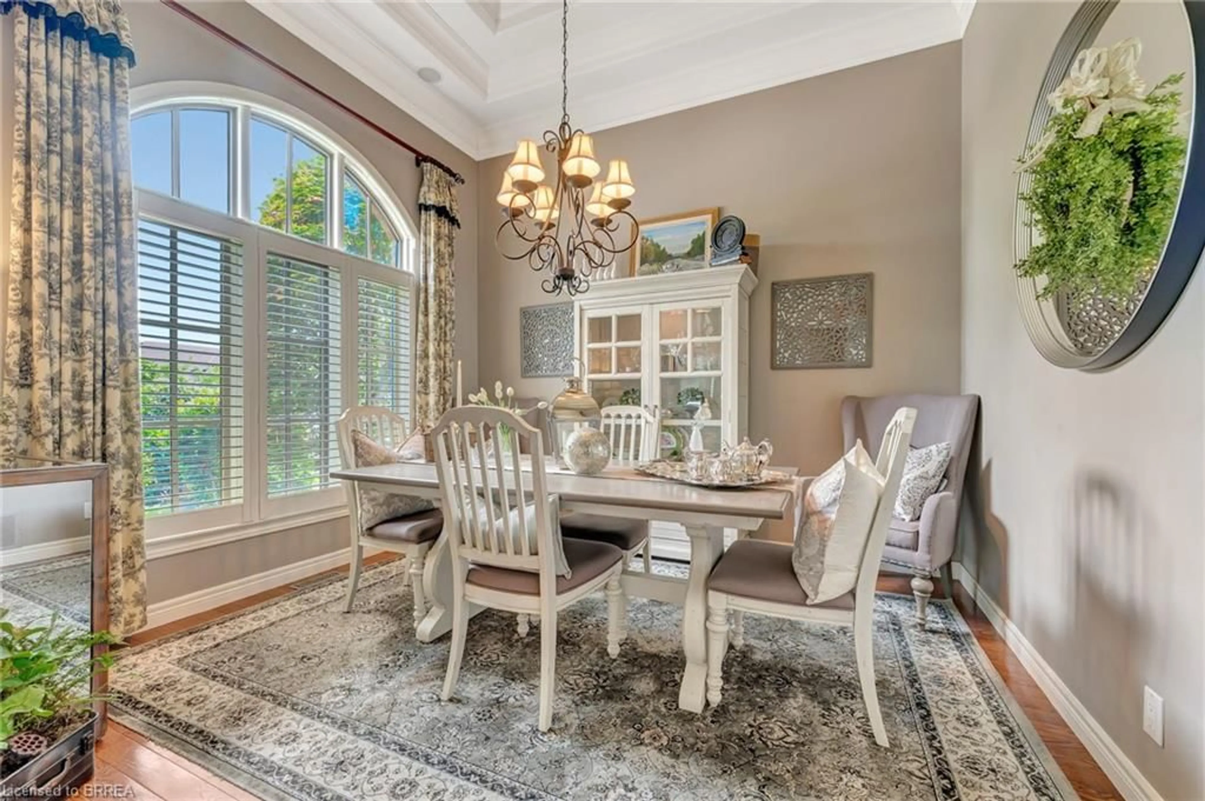 Dining room, unknown for 4 Macdonald Cres, Brantford Ontario N3R 8B2