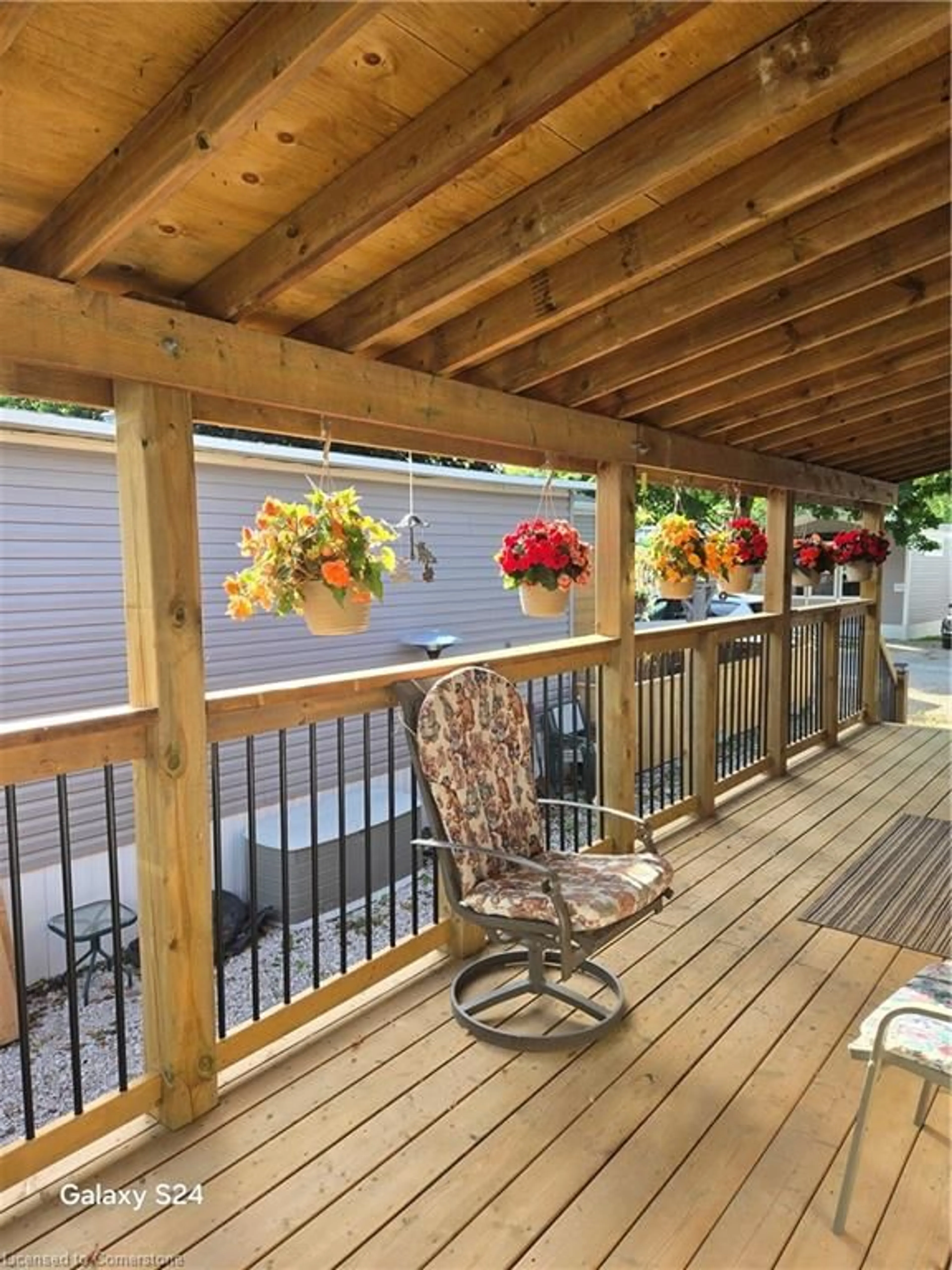 Patio, street for 99 Fourth Concession Rd #515 Roselawn, Burford Ontario N0E 1A0