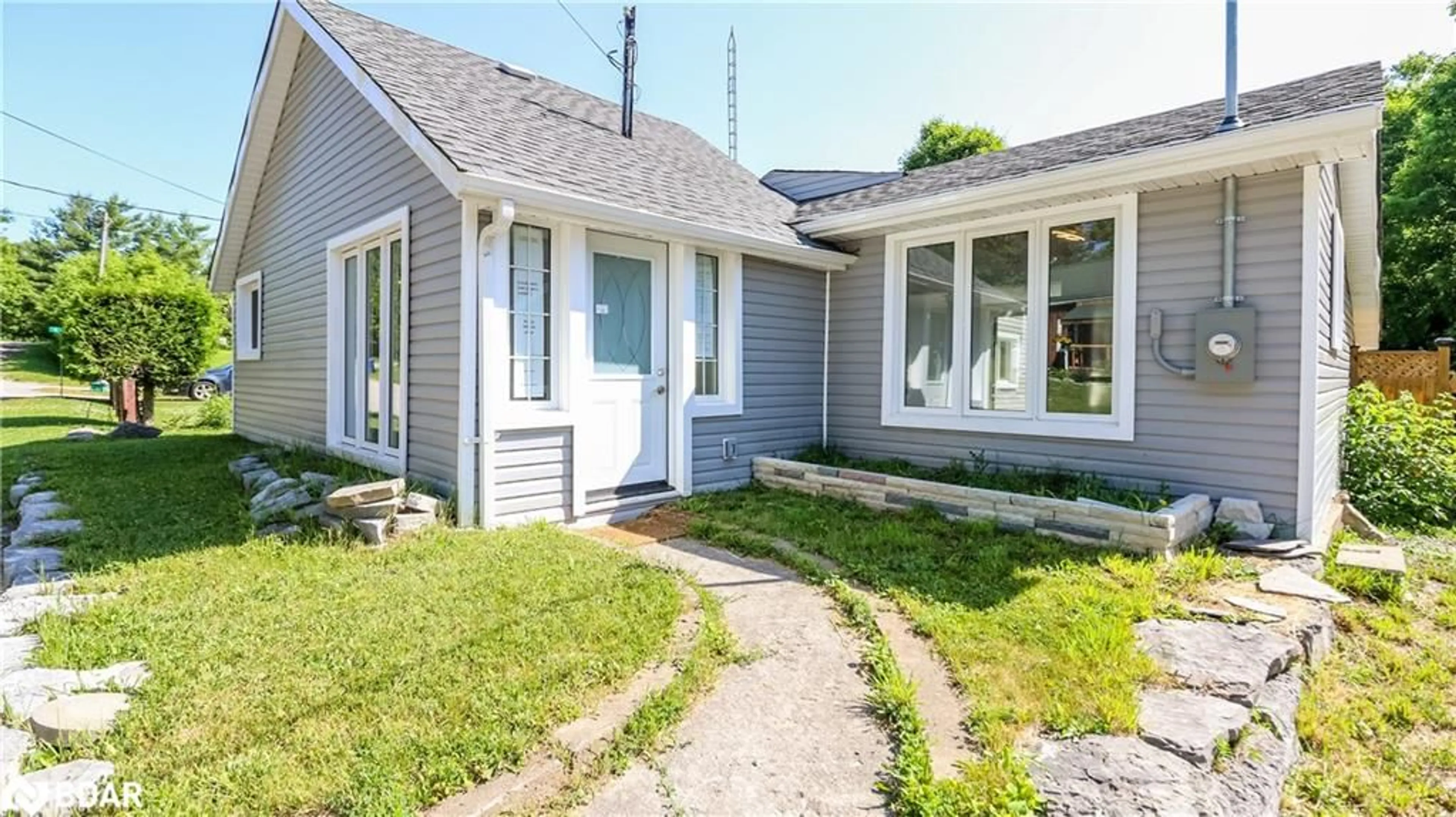Home with vinyl exterior material, street for 16 Lime Street St, Coboconk Ontario K0M 1K0