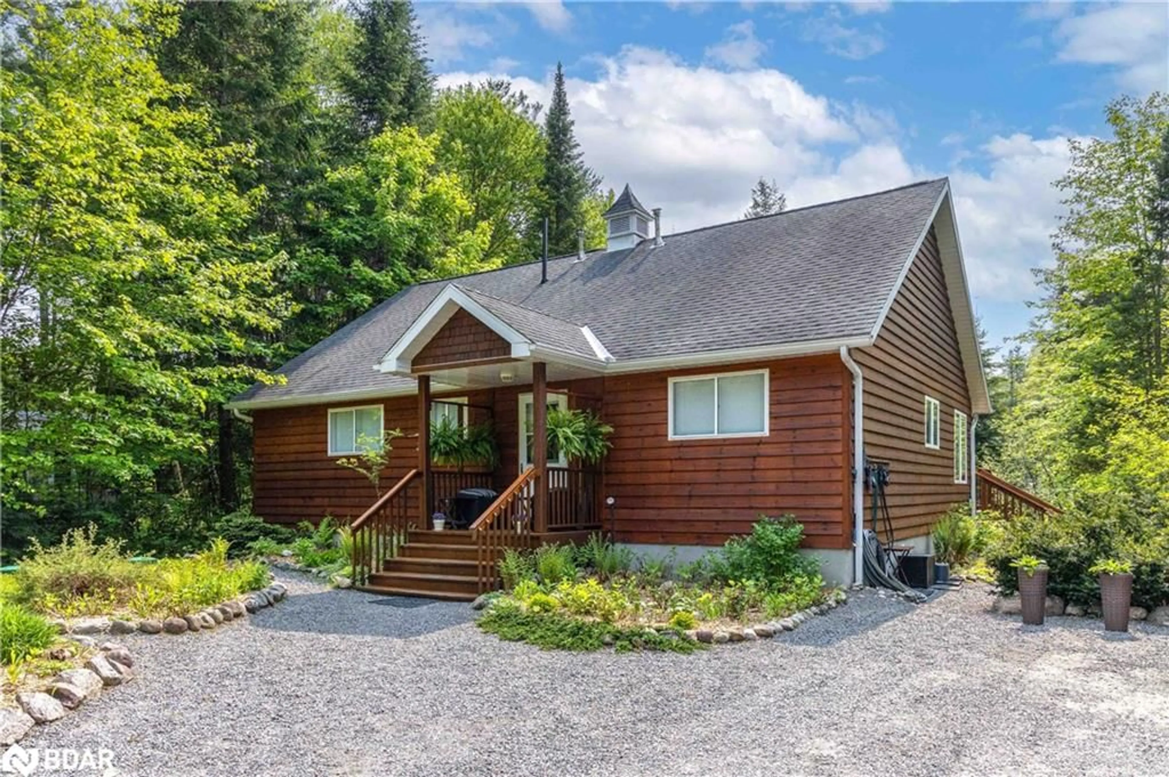 Home with vinyl exterior material, unknown for 1065 Forrester Trail, Bracebridge Ontario P1L 1W9