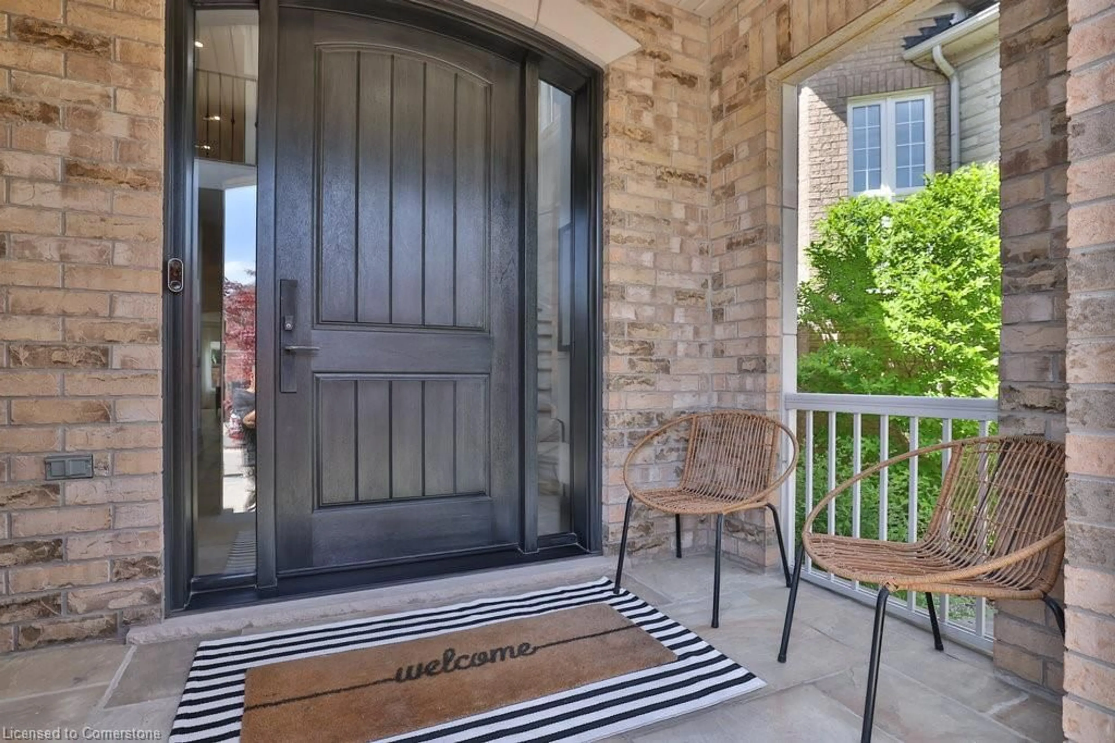 Indoor entryway for 3424 Skipton Lane, Oakville Ontario L6M 0K1