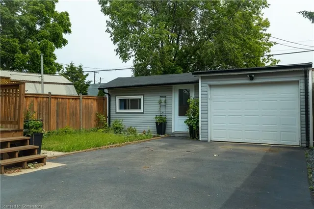 Additional image 6 of 31 Newlands Ave