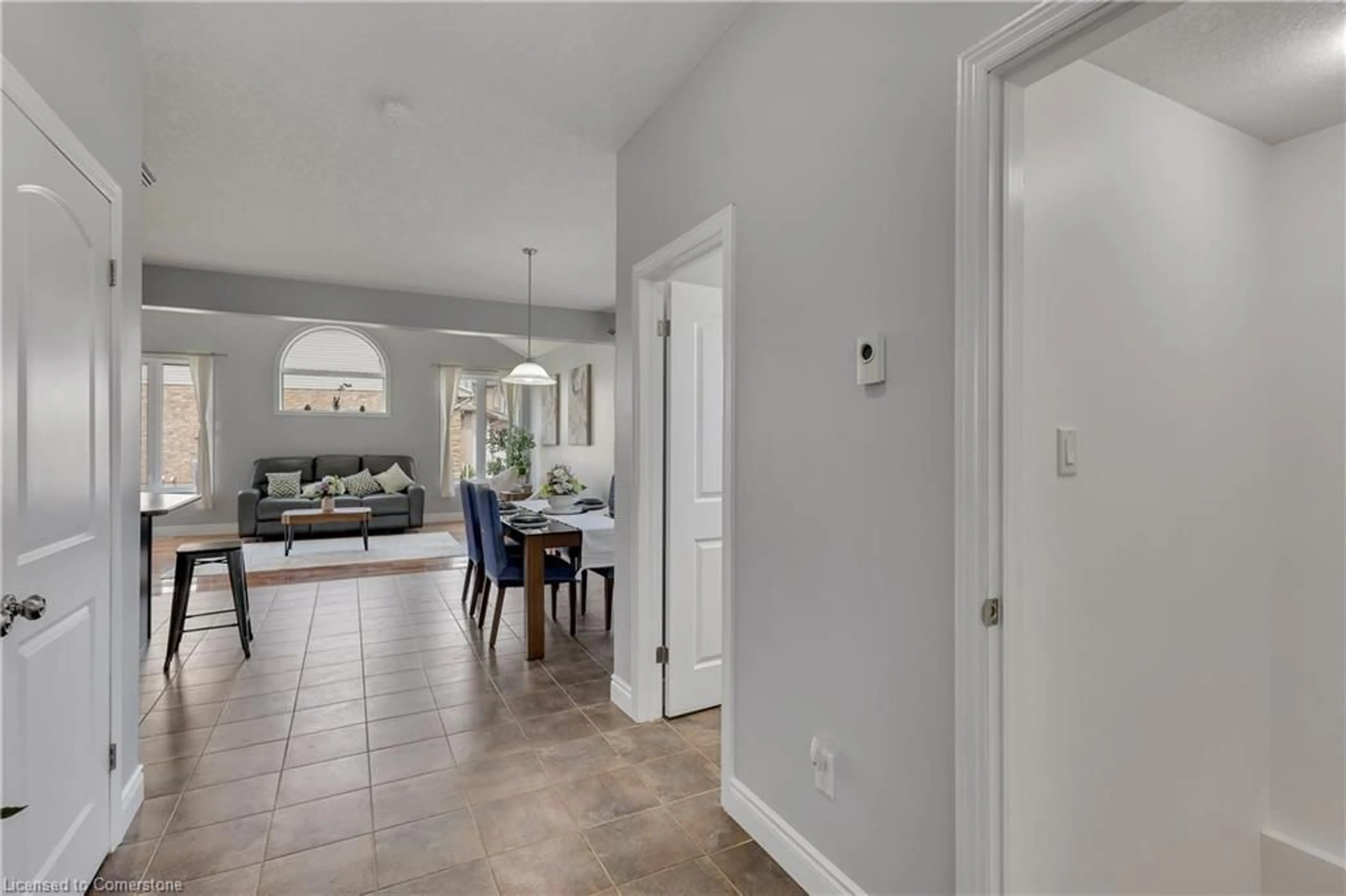 Indoor entryway for 301 Westpark Cres, Waterloo Ontario N2T 0A4