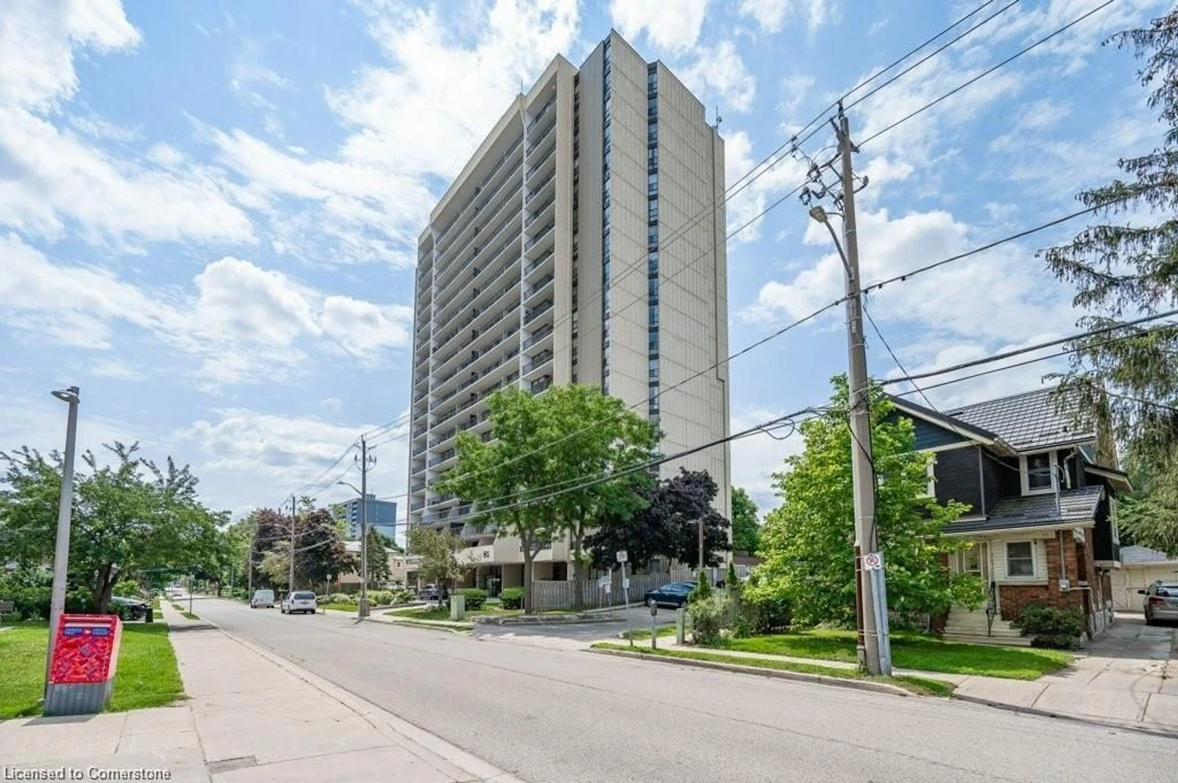 Unknown for 81 Church St #1602, Kitchener Ontario N2E 4M1