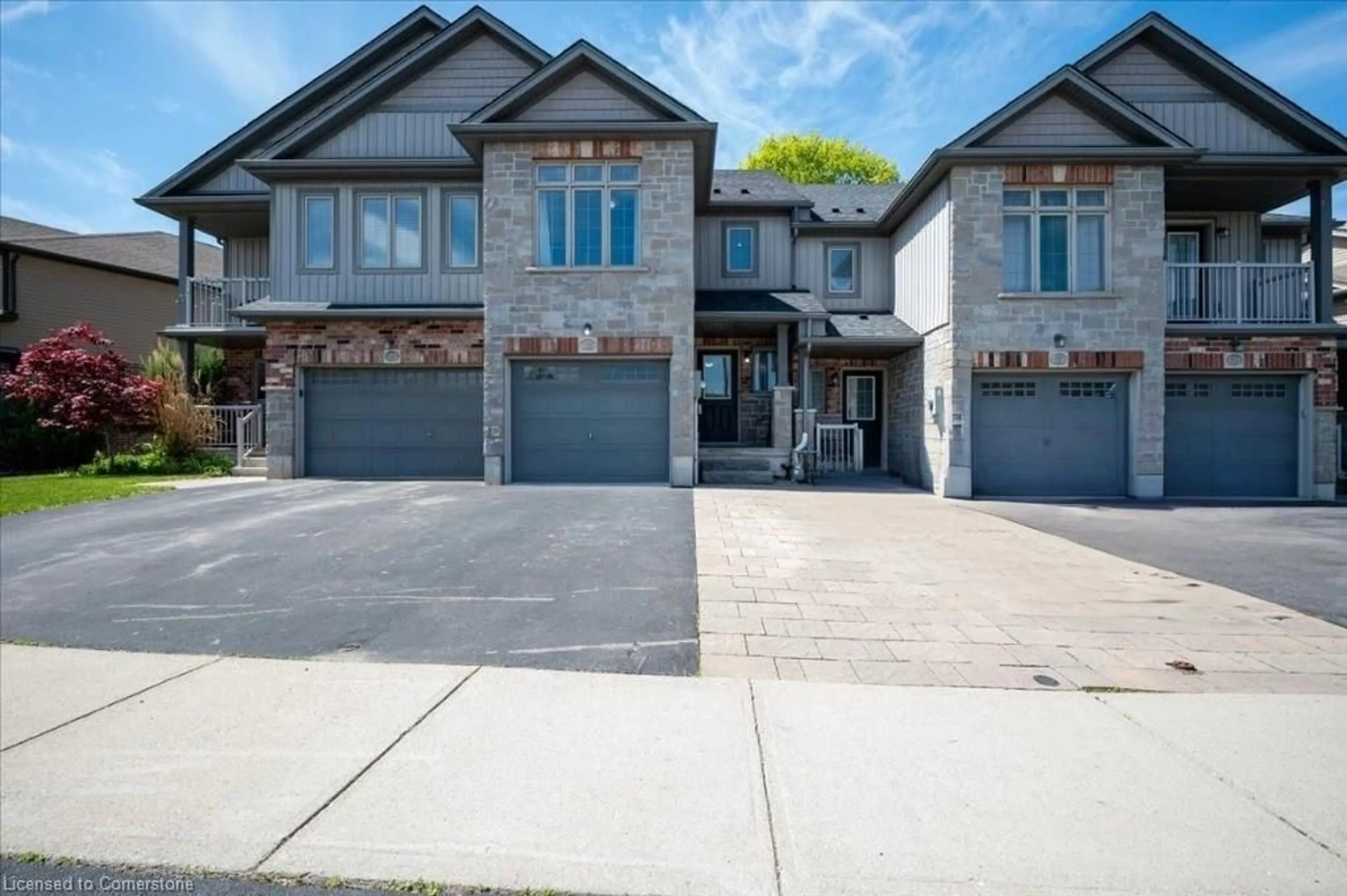 Home with brick exterior material, street for 175 Maitland St, Kitchener Ontario N2R 0C3