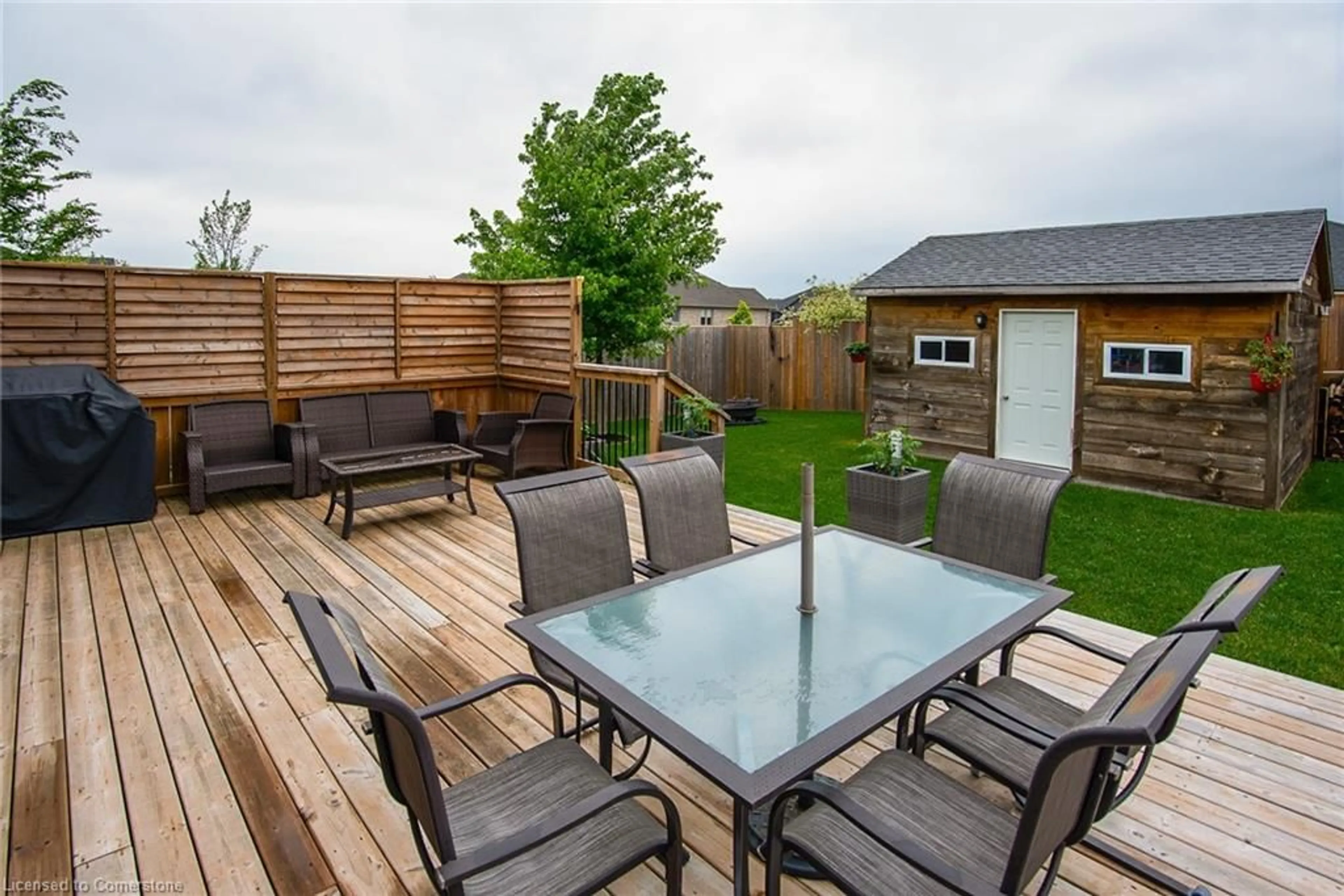 Patio, street for 102 Forbes Cres, Listowel Ontario N4W 0B4