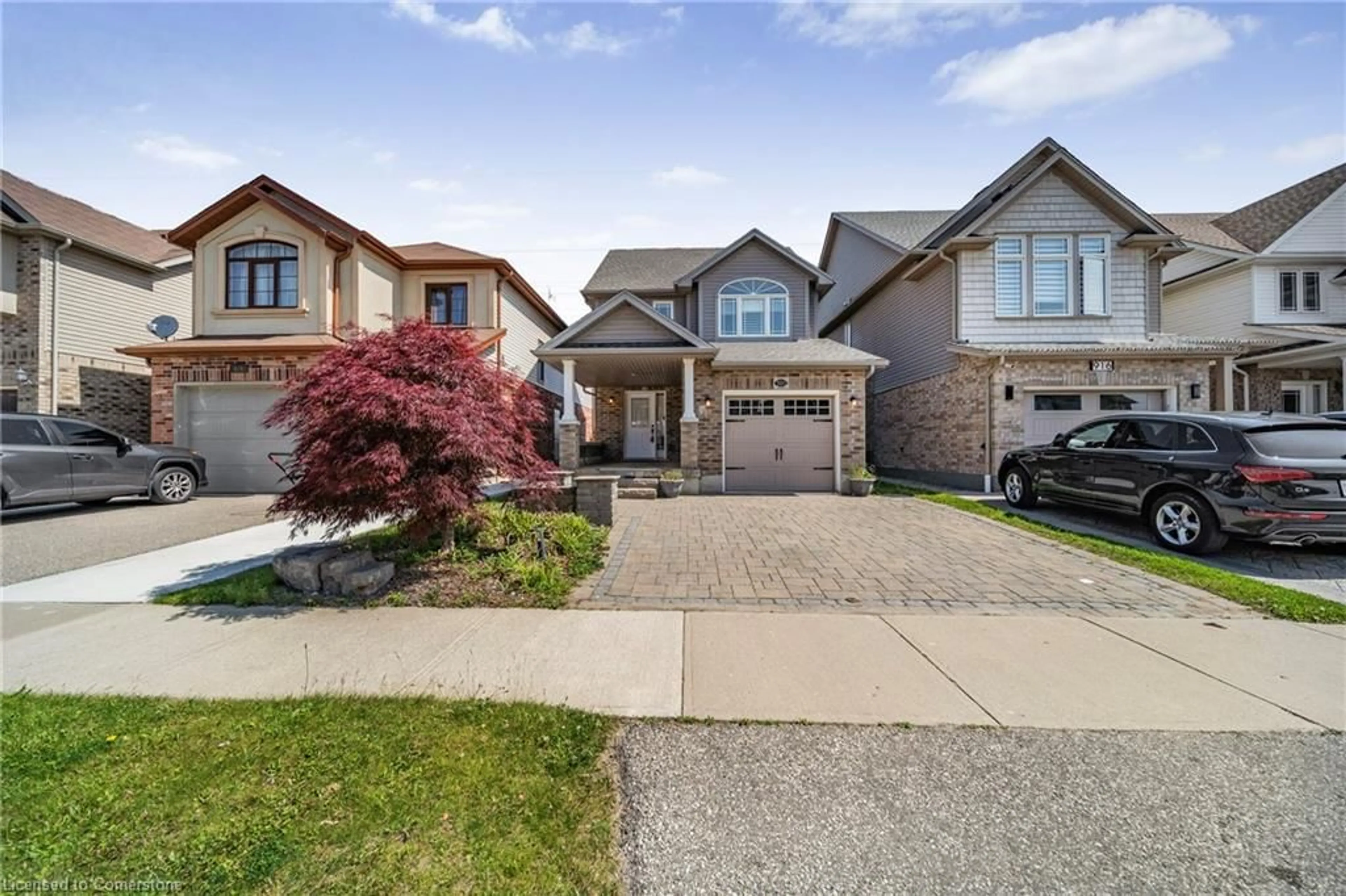 Home with brick exterior material, street for 920 Dunblane Crt, Kitchener Ontario N2R 1W9